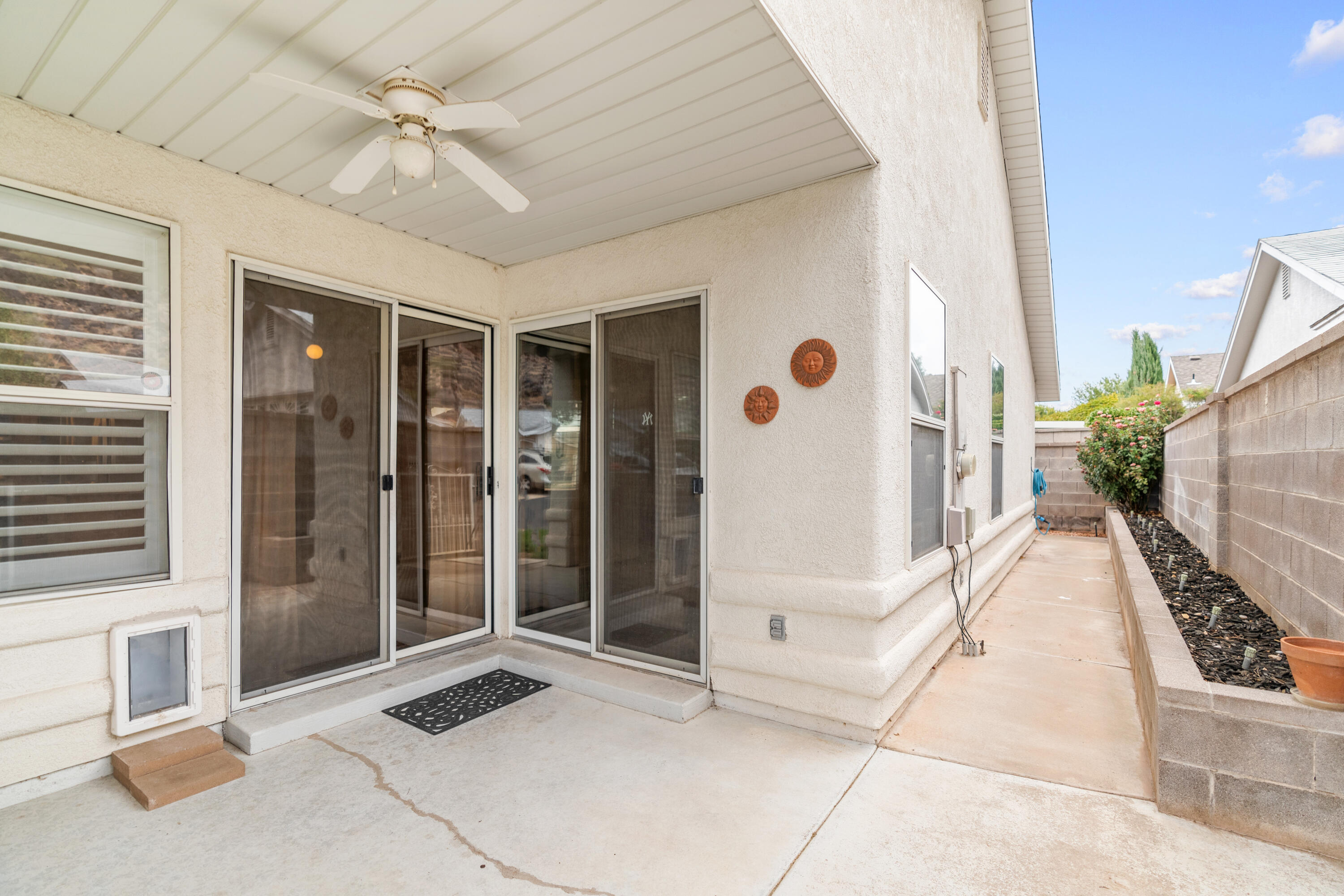 SHADOW CREEK - Residential