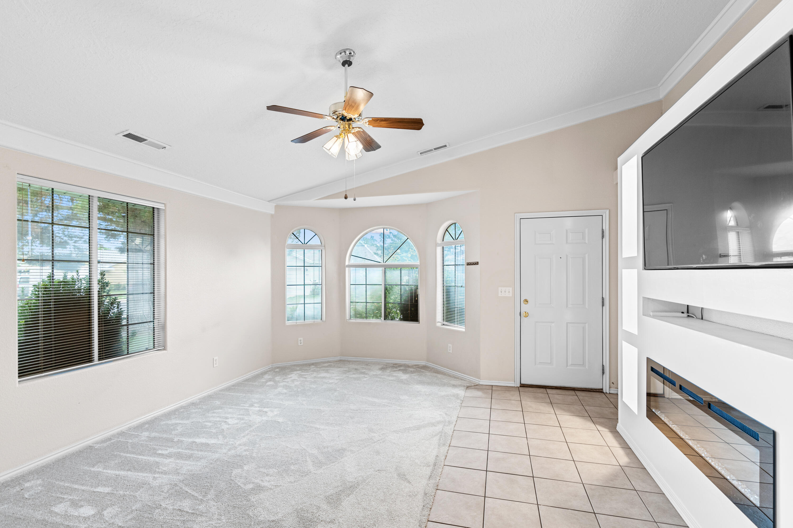 SHADOW CREEK - Residential