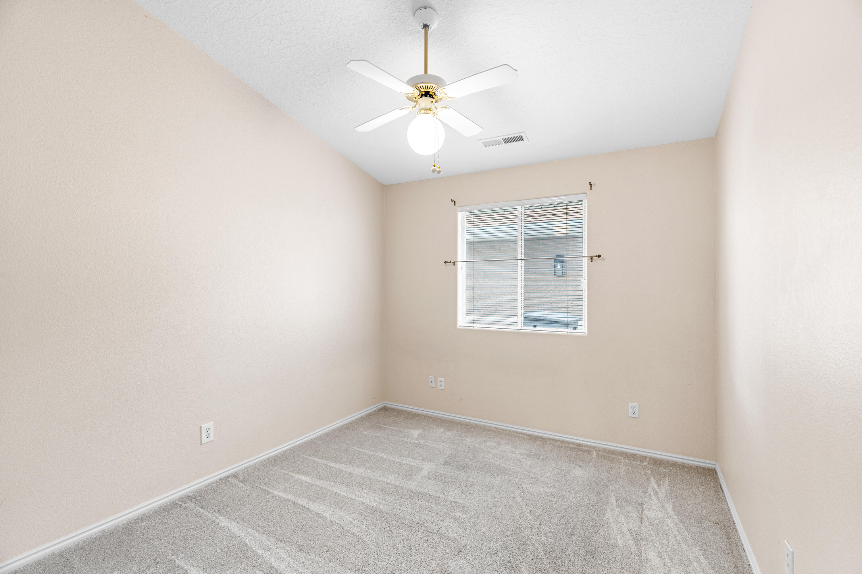 SHADOW CREEK - Residential