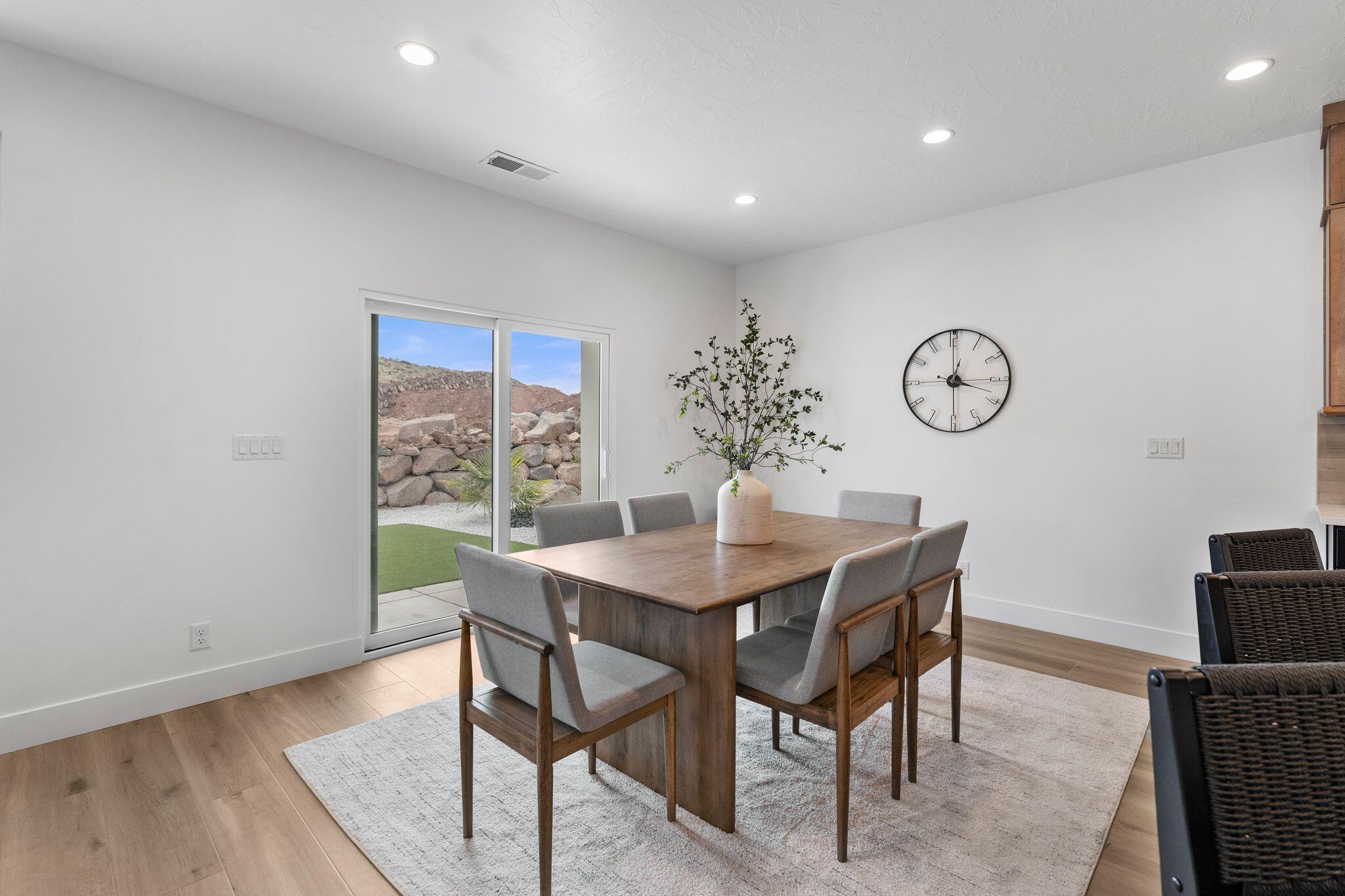 DESERT RIDGE ESTATES - Residential