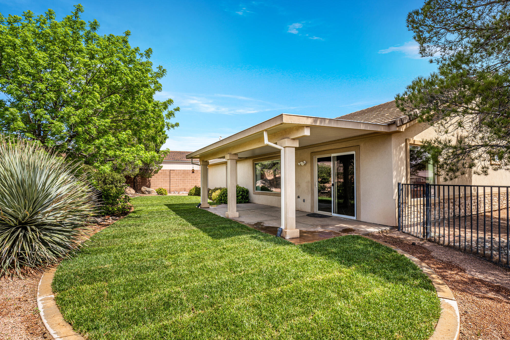 STONE GATE AT SEVEN HILLS - Residential