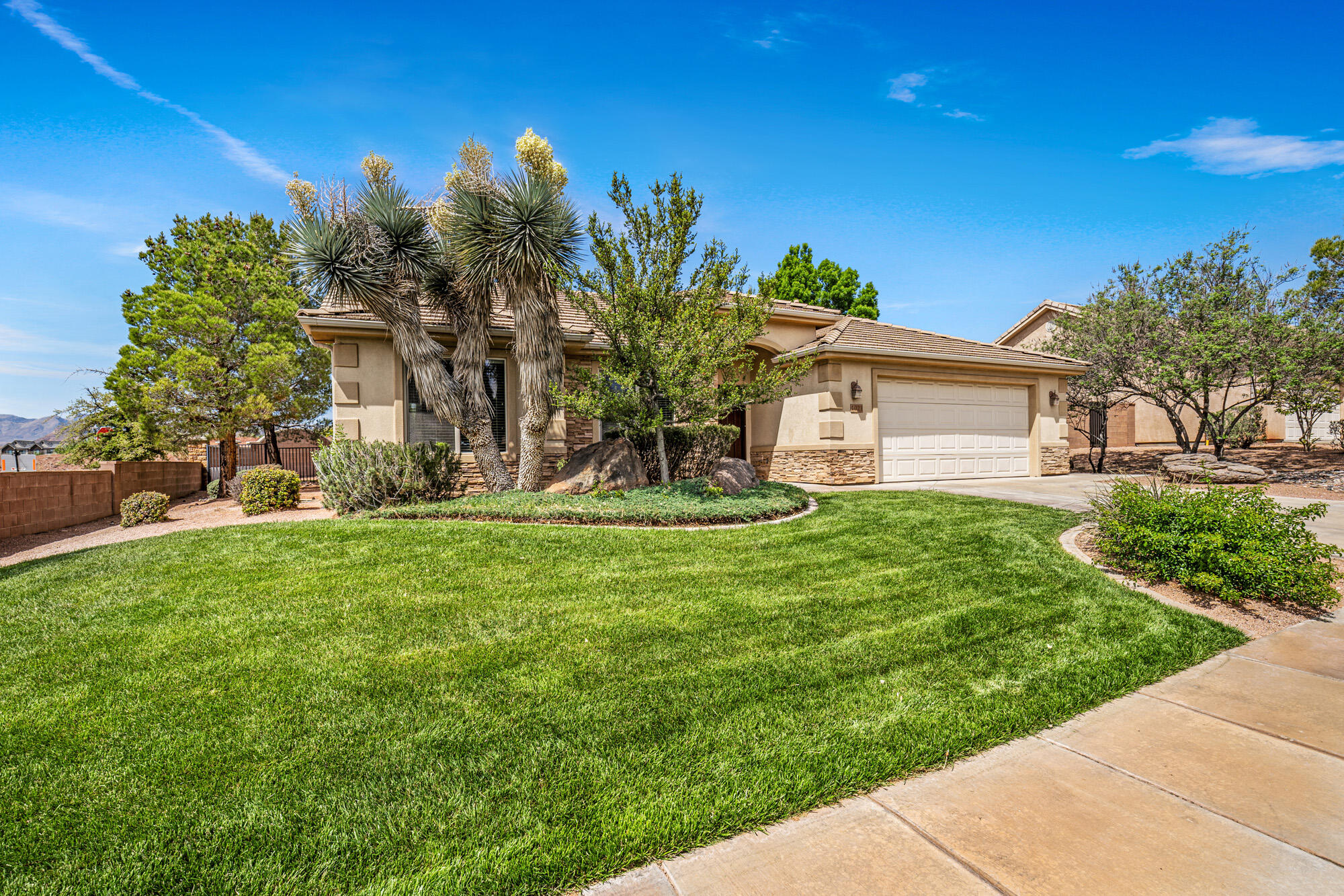 STONE GATE AT SEVEN HILLS - Residential