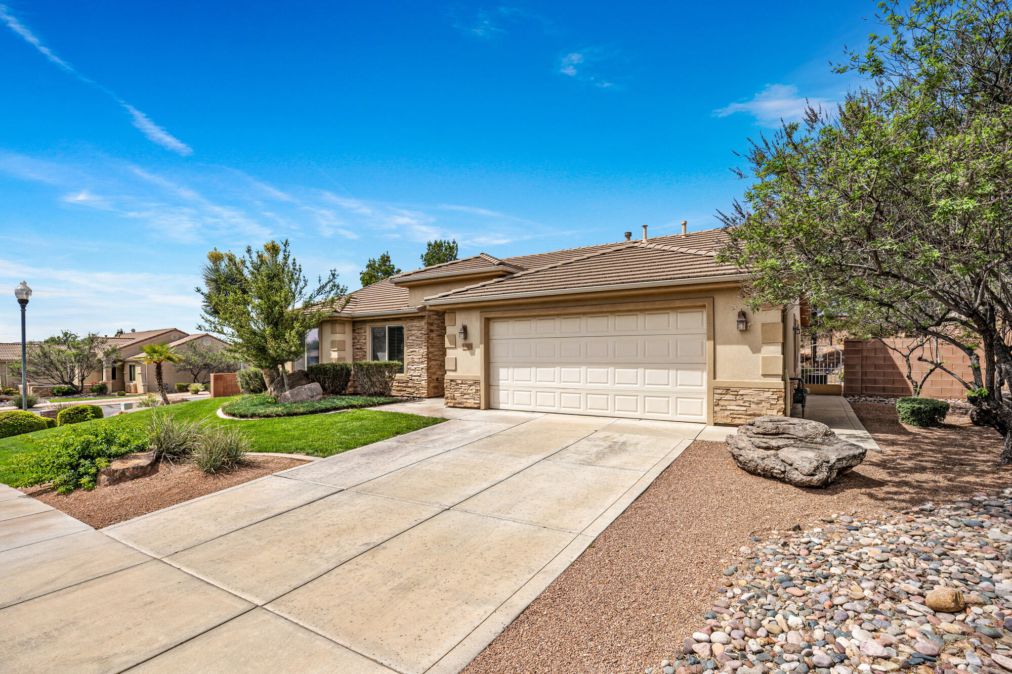 STONE GATE AT SEVEN HILLS - Residential