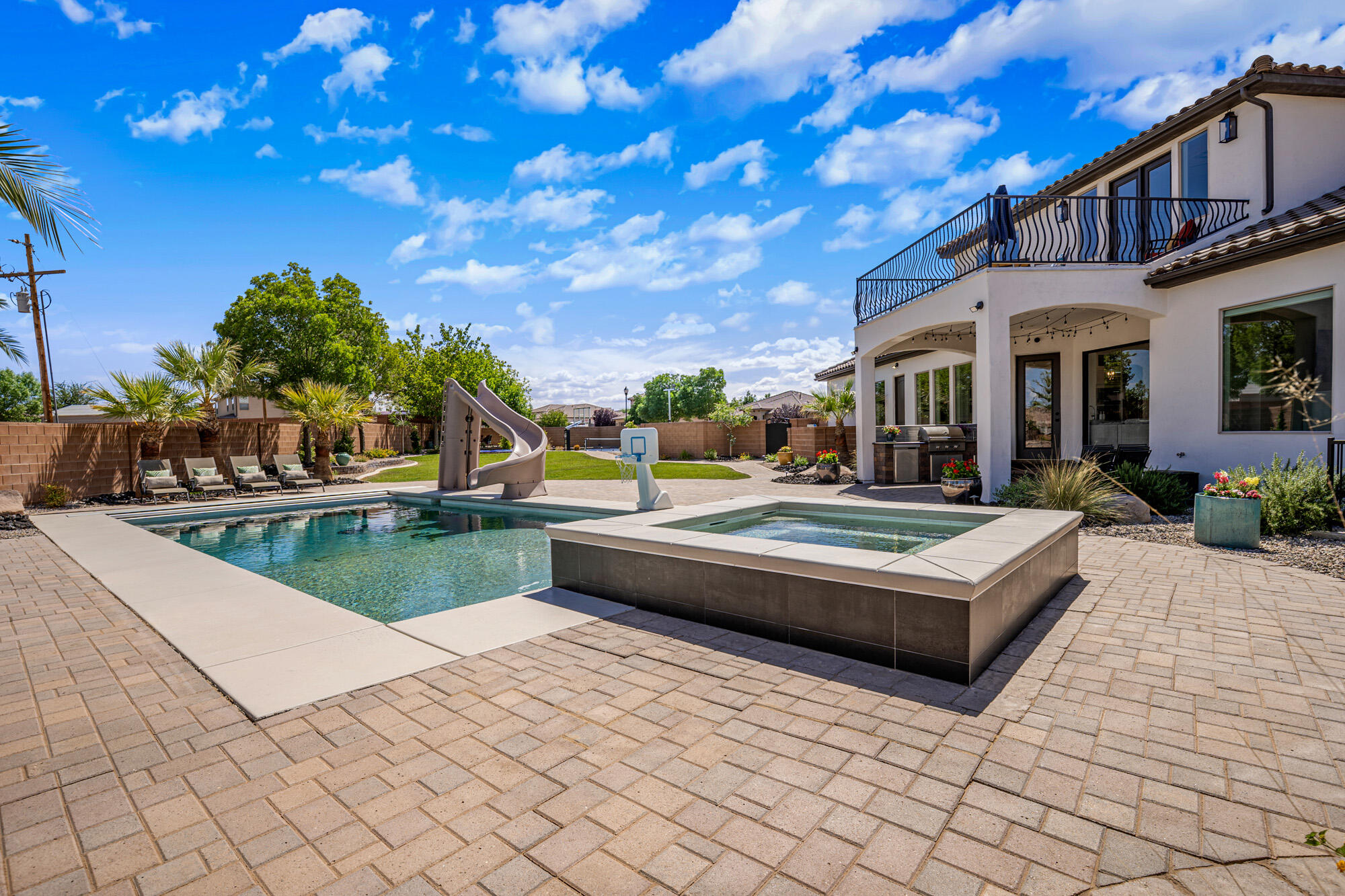SILKWOOD - Residential