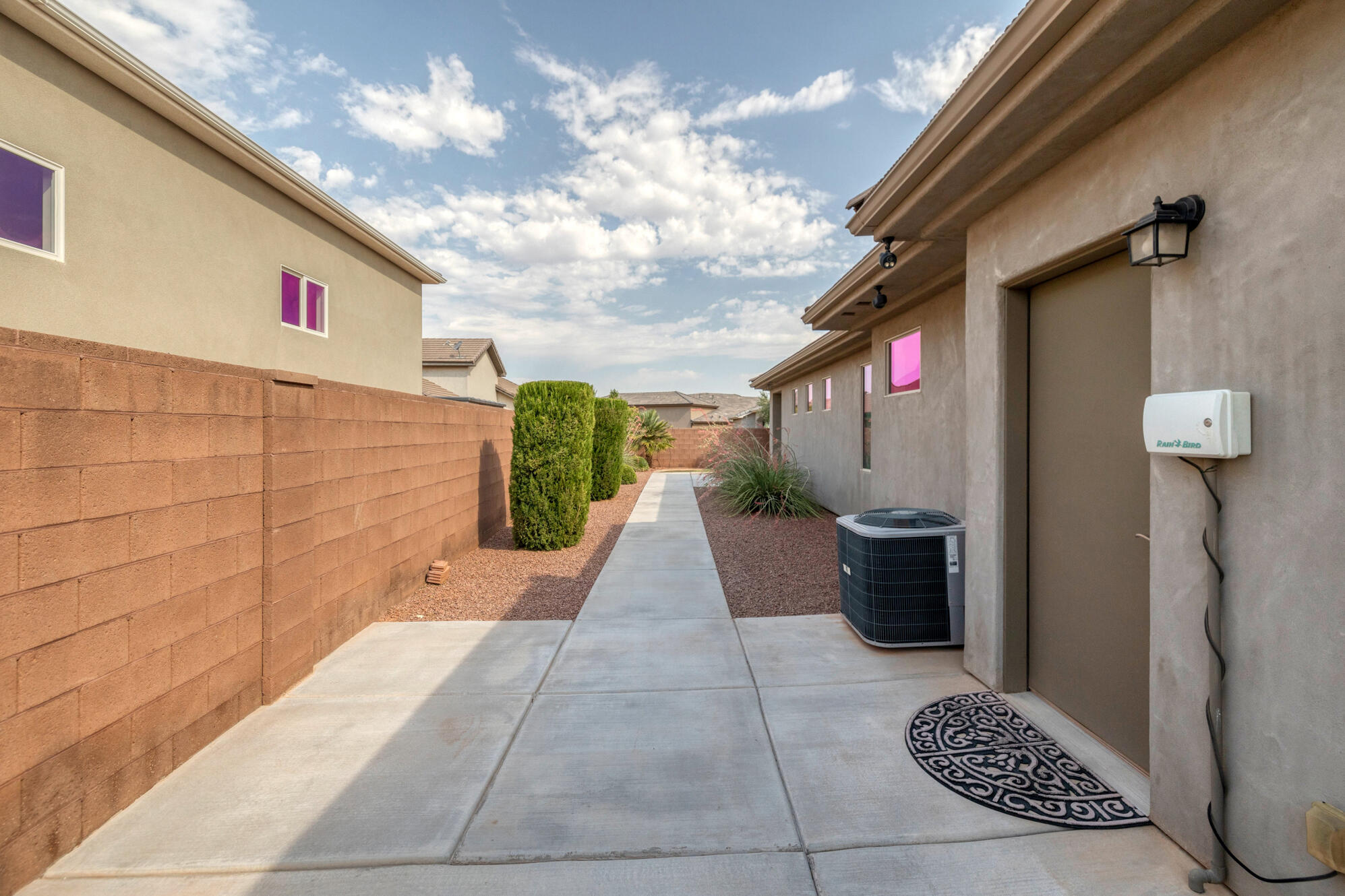 HOMESTEADS AT STUCKI FARMS - Residential