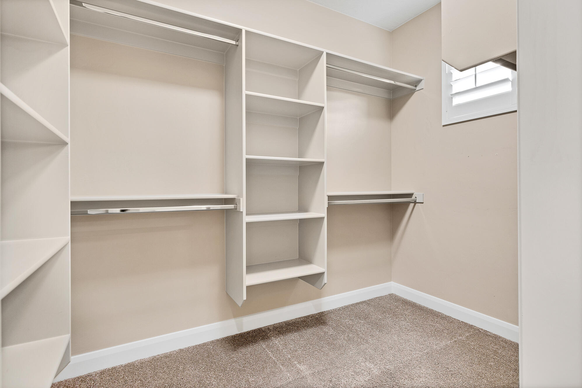 HOMESTEADS AT STUCKI FARMS - Residential