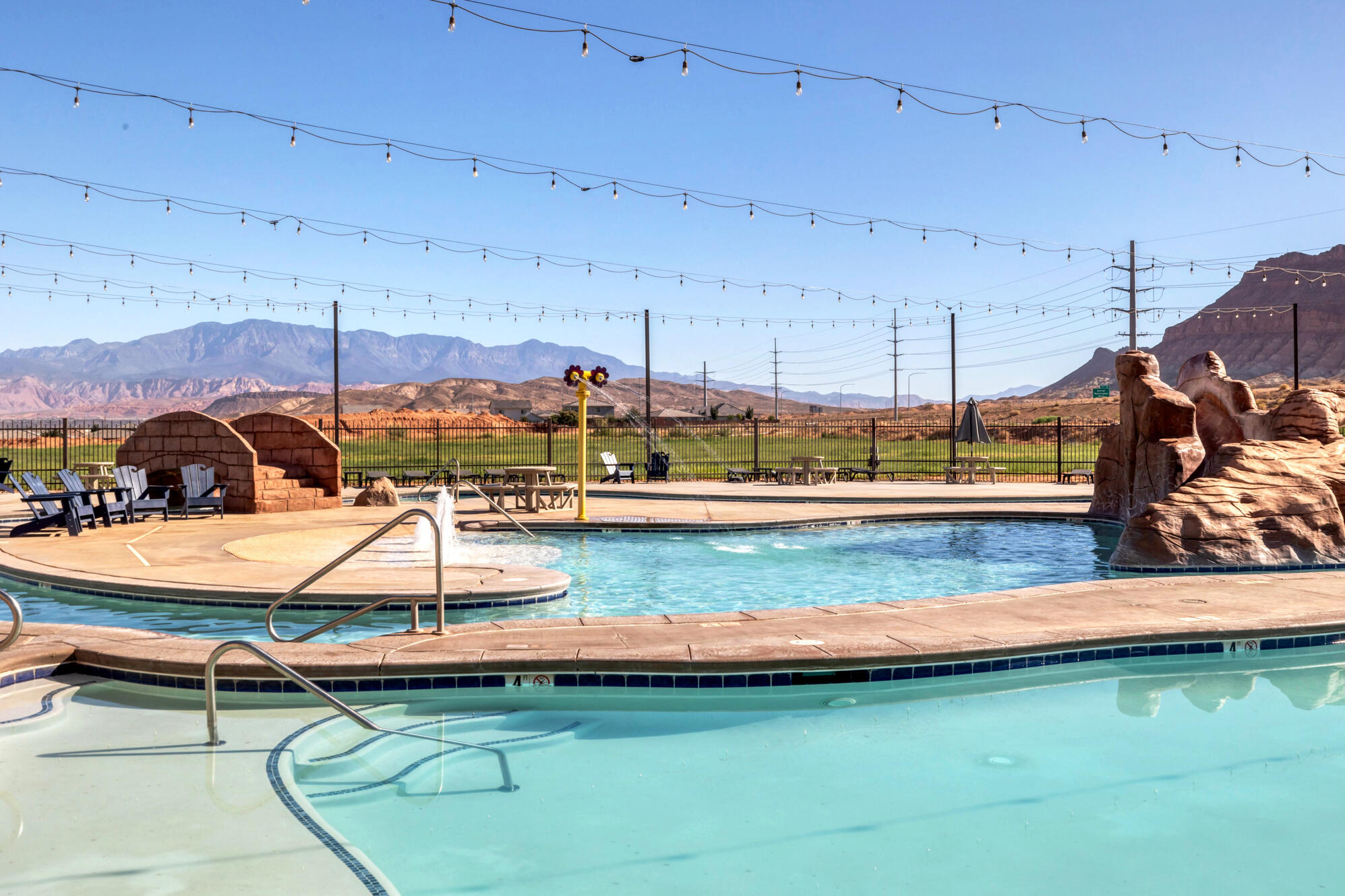 HOMESTEADS AT STUCKI FARMS - Residential