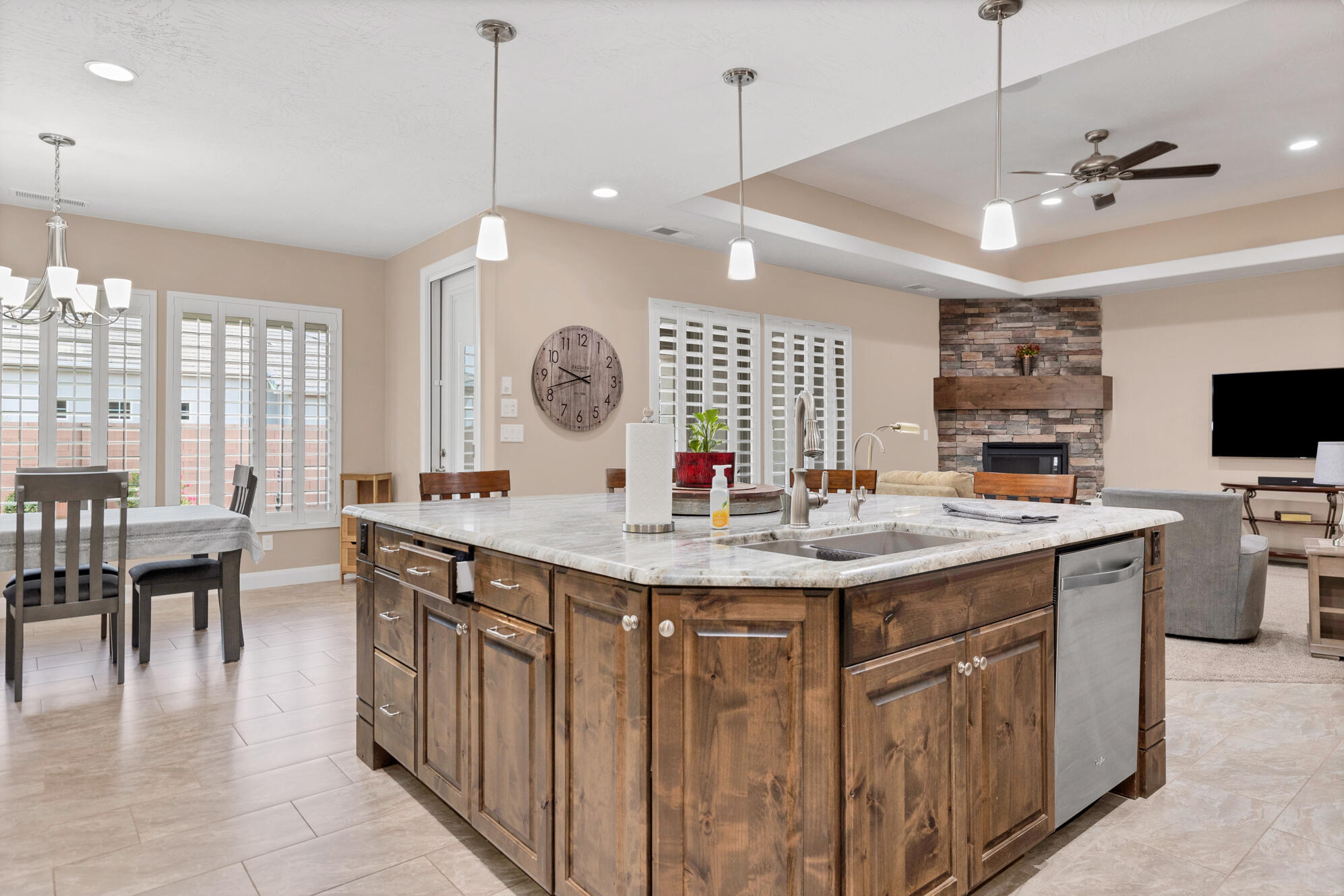 HOMESTEADS AT STUCKI FARMS - Residential