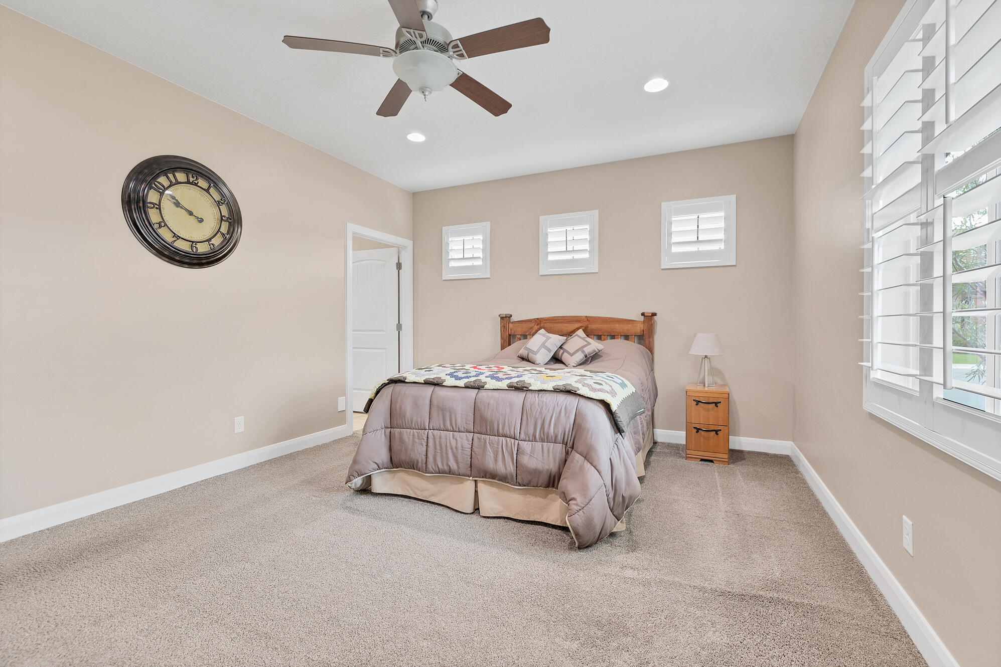 HOMESTEADS AT STUCKI FARMS - Residential