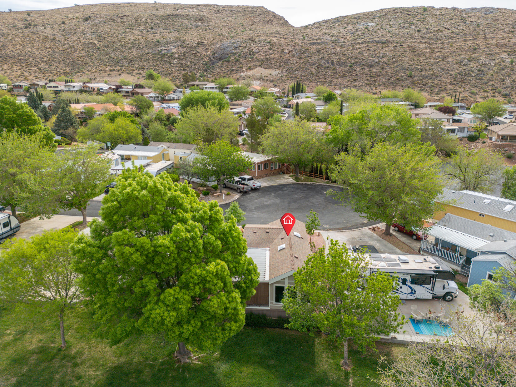 HARRISBURG LAKESIDE ESTATES - Residential