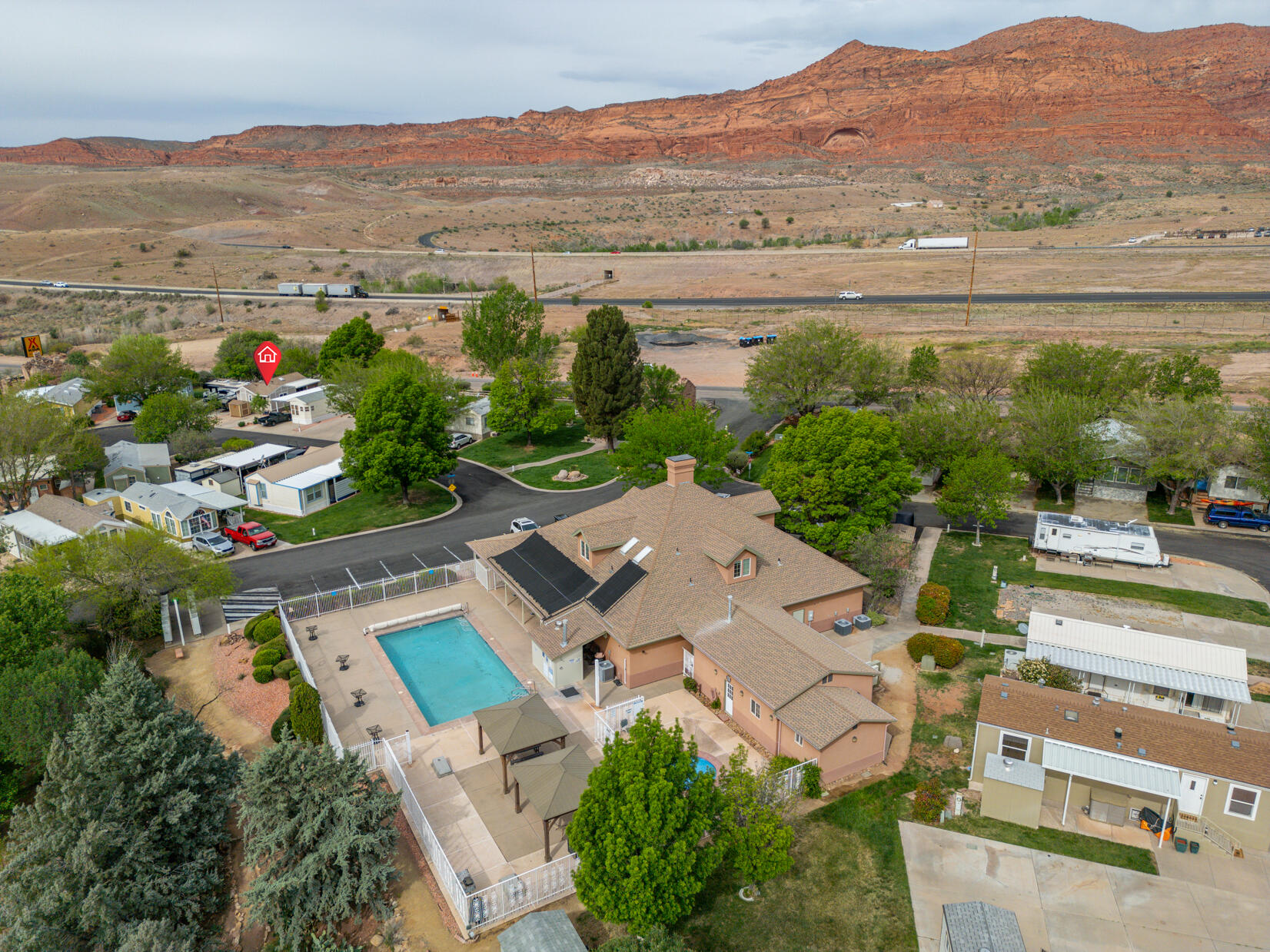 HARRISBURG LAKESIDE ESTATES - Residential