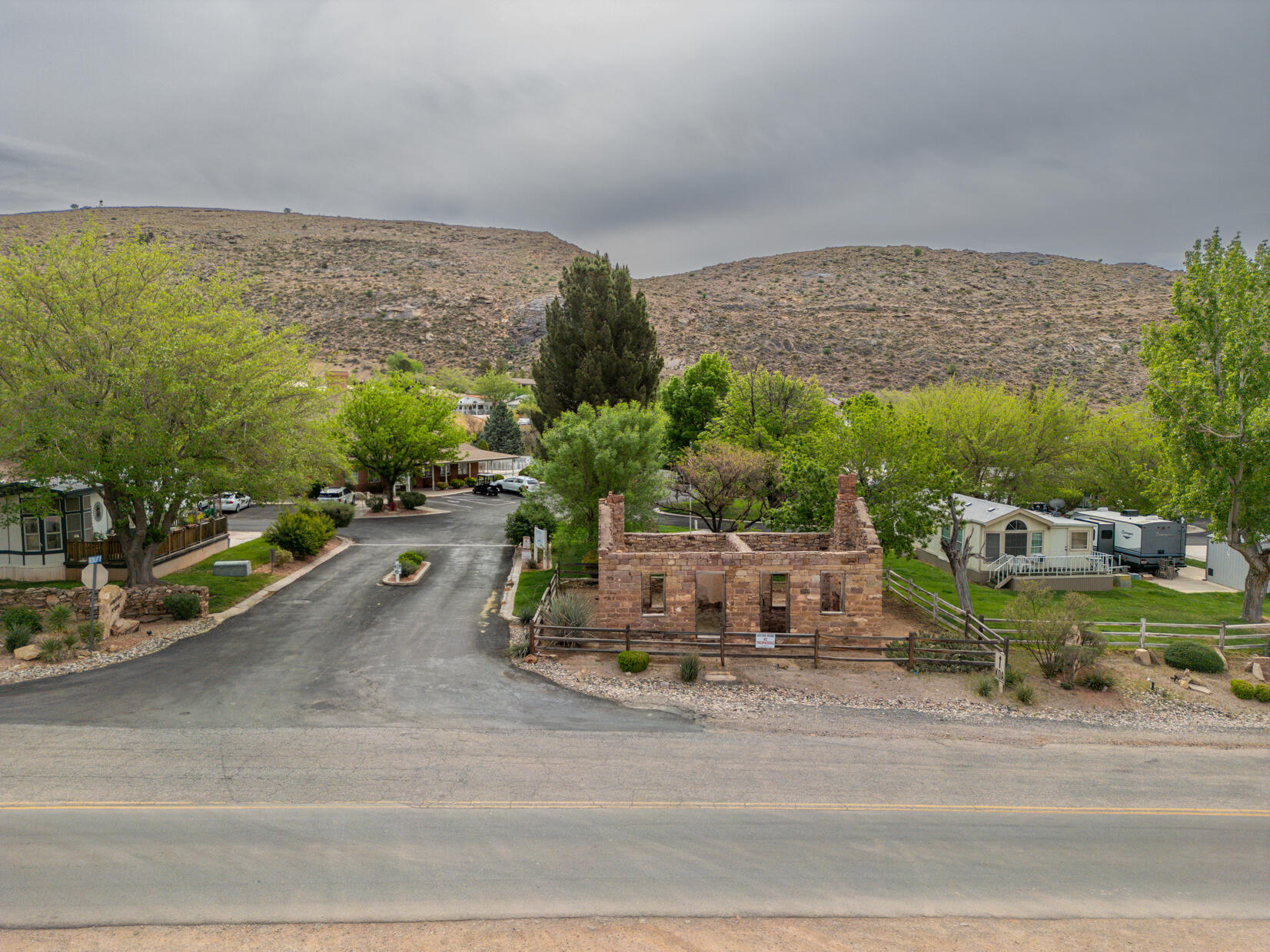 HARRISBURG LAKESIDE ESTATES - Residential