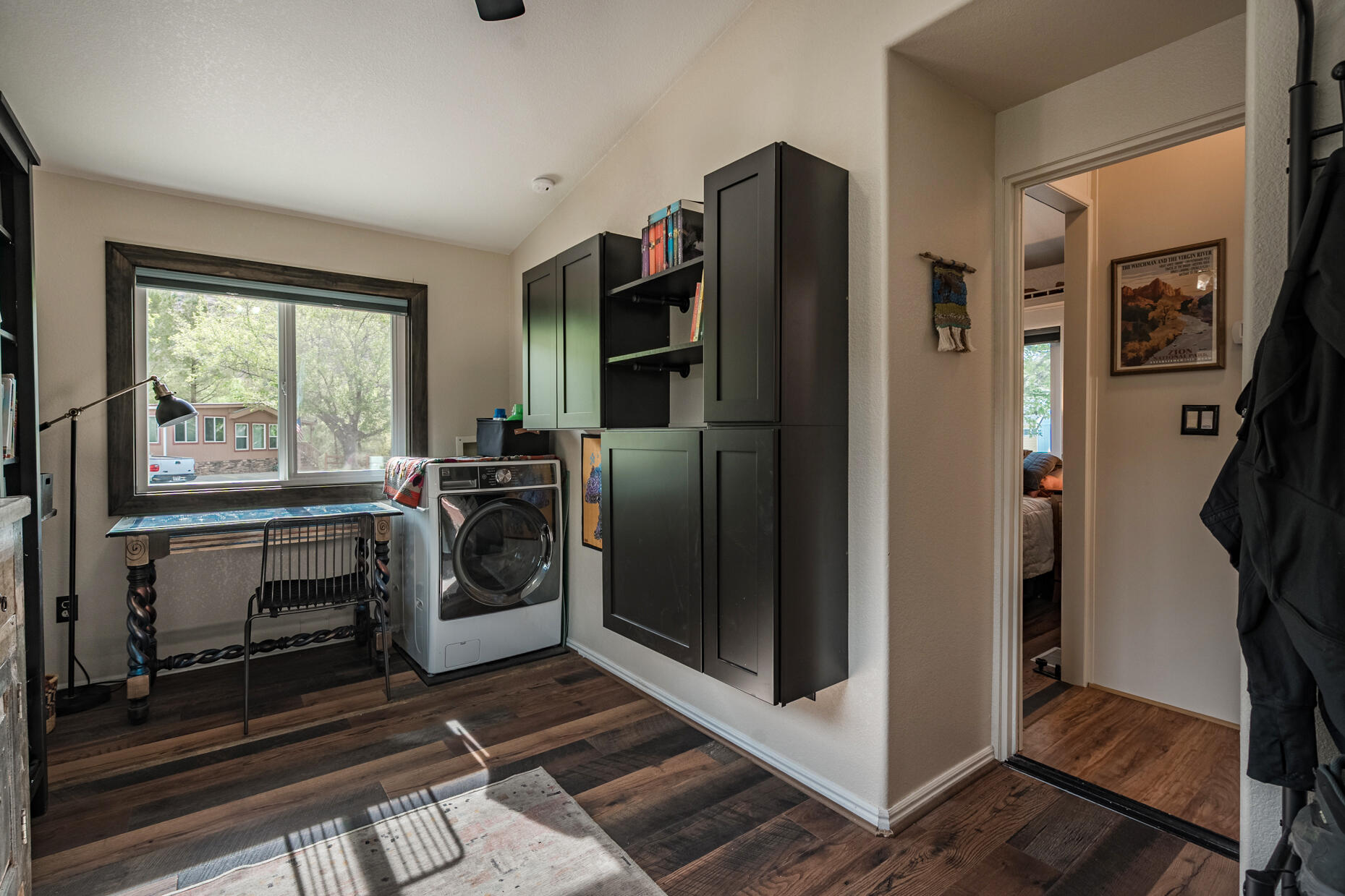 HARRISBURG LAKESIDE ESTATES - Residential