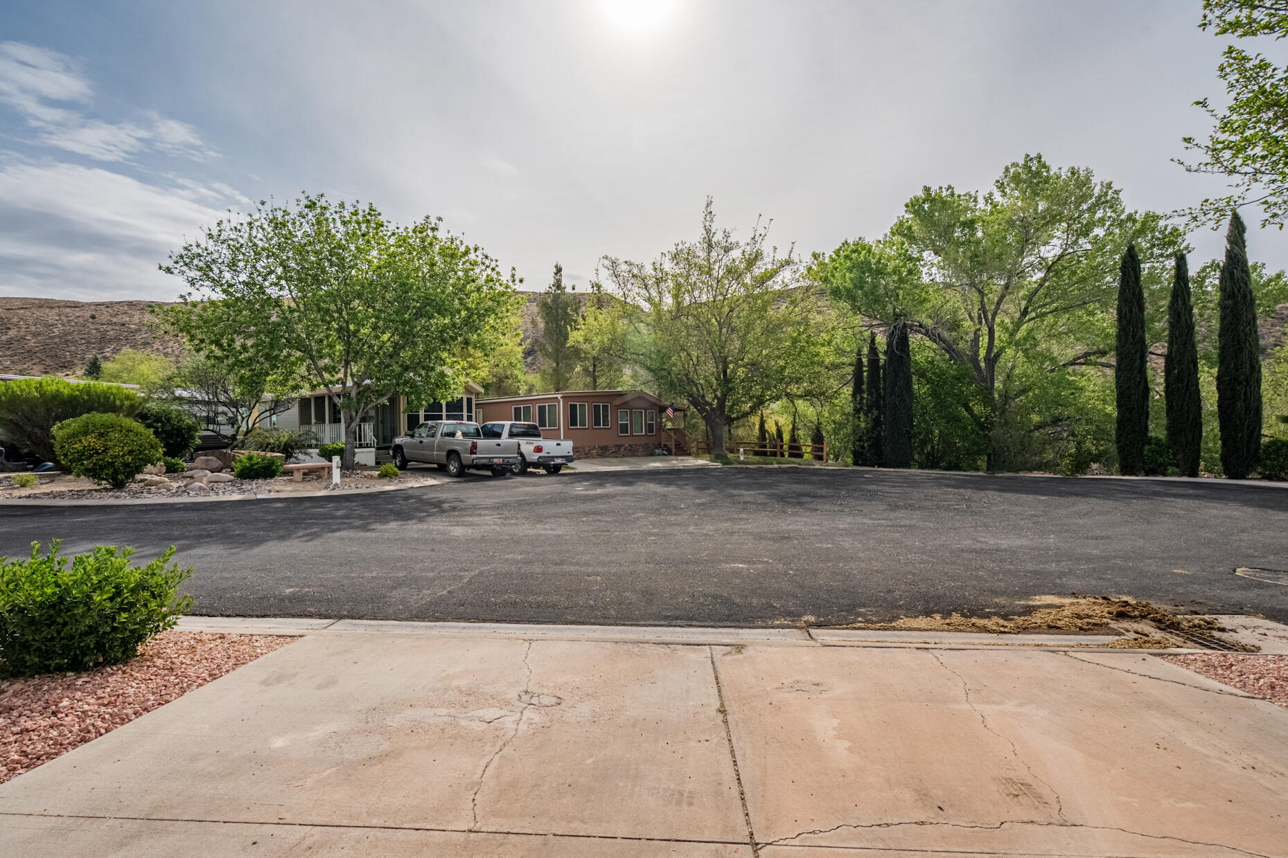 HARRISBURG LAKESIDE ESTATES - Residential