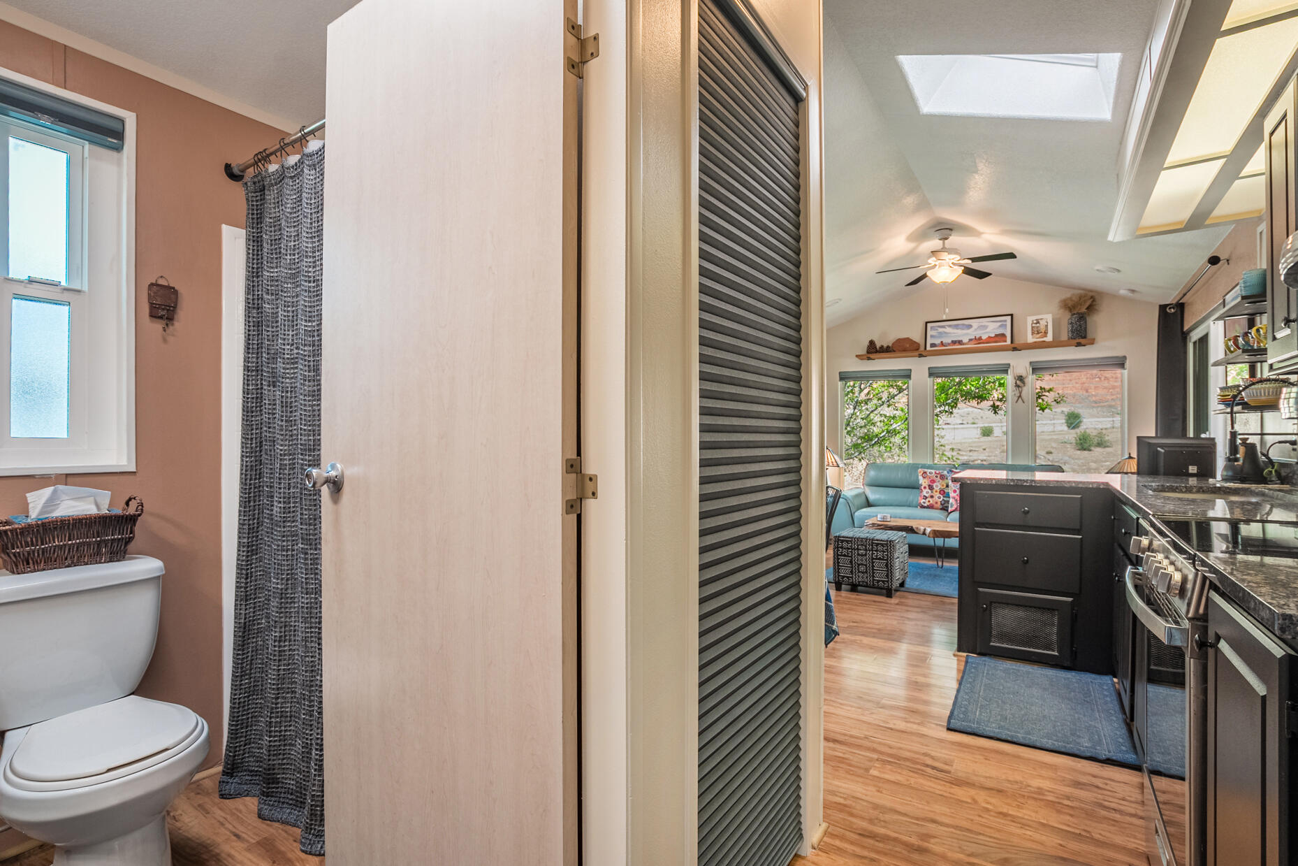 HARRISBURG LAKESIDE ESTATES - Residential