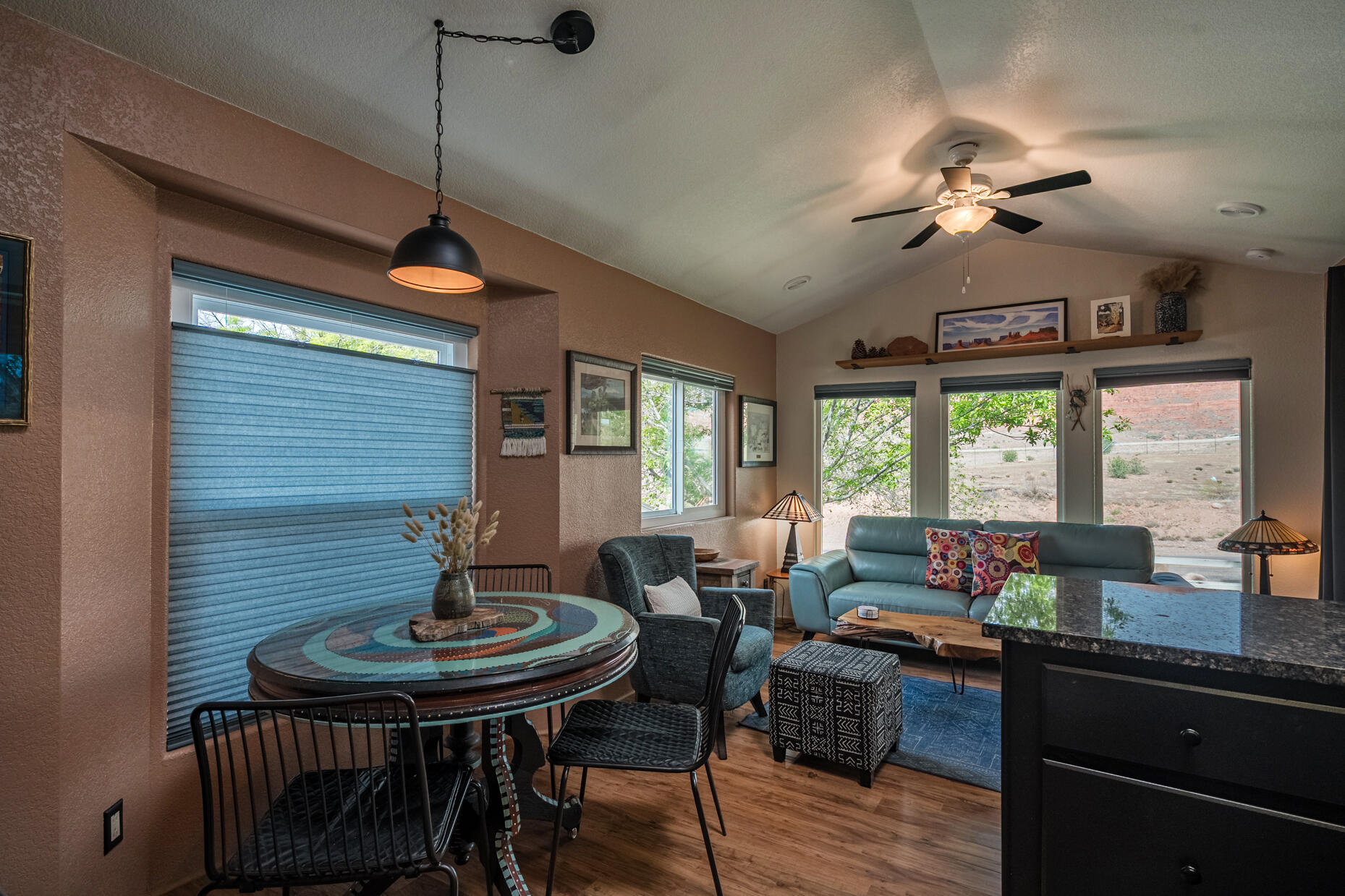 HARRISBURG LAKESIDE ESTATES - Residential