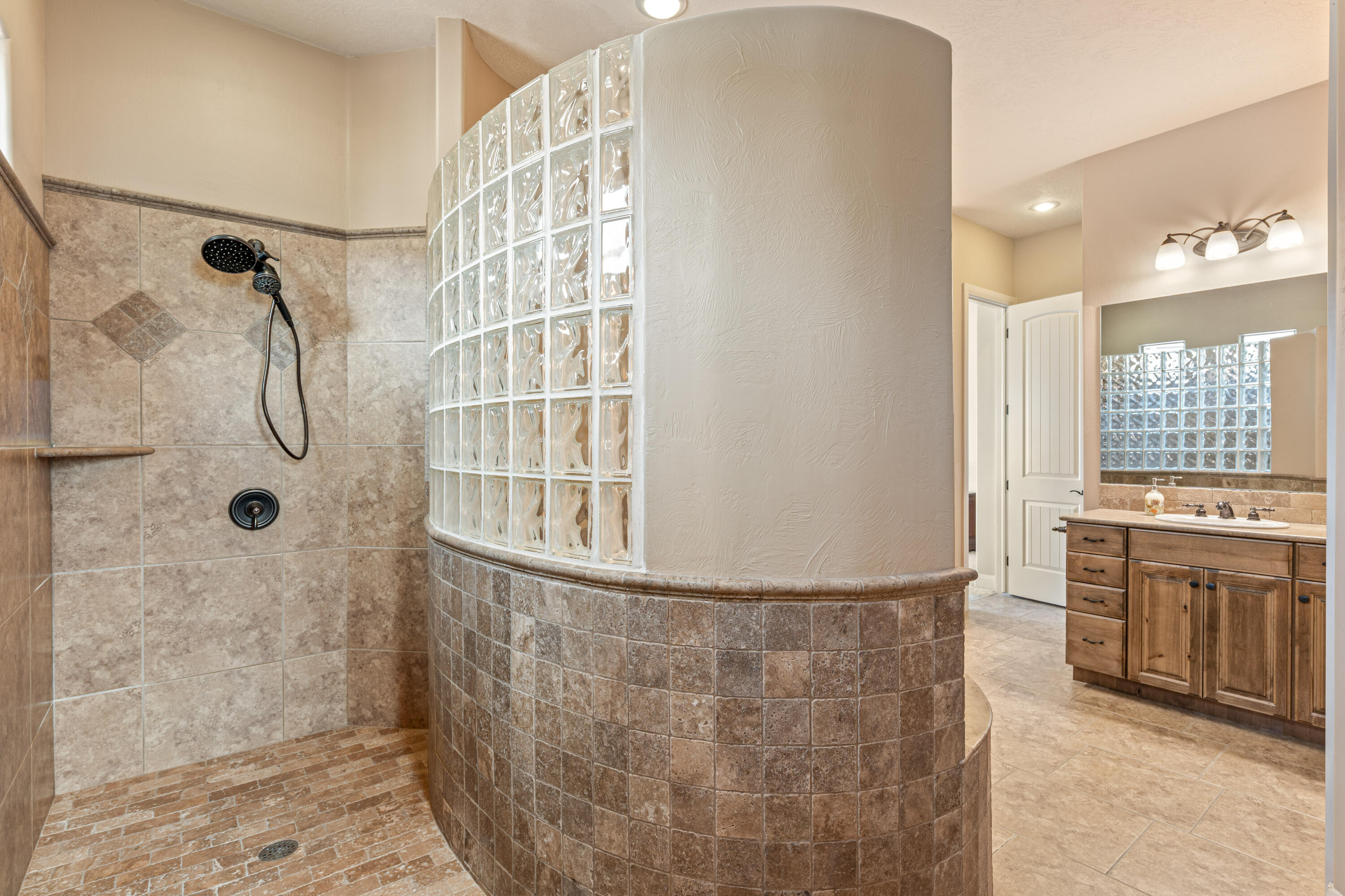 LINKS AT GREEN SPRINGS - Residential