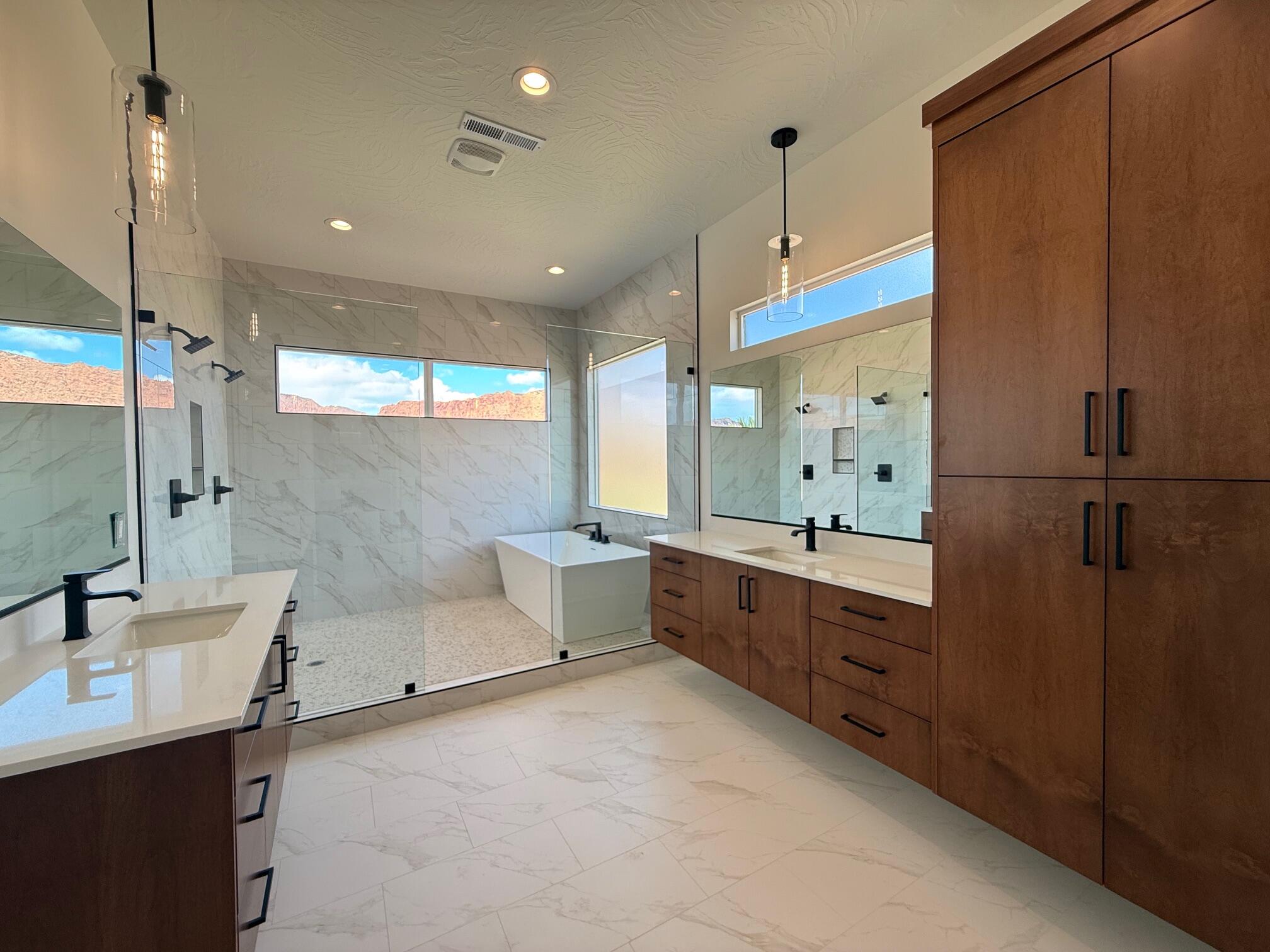 ONYX VALLEY - Residential