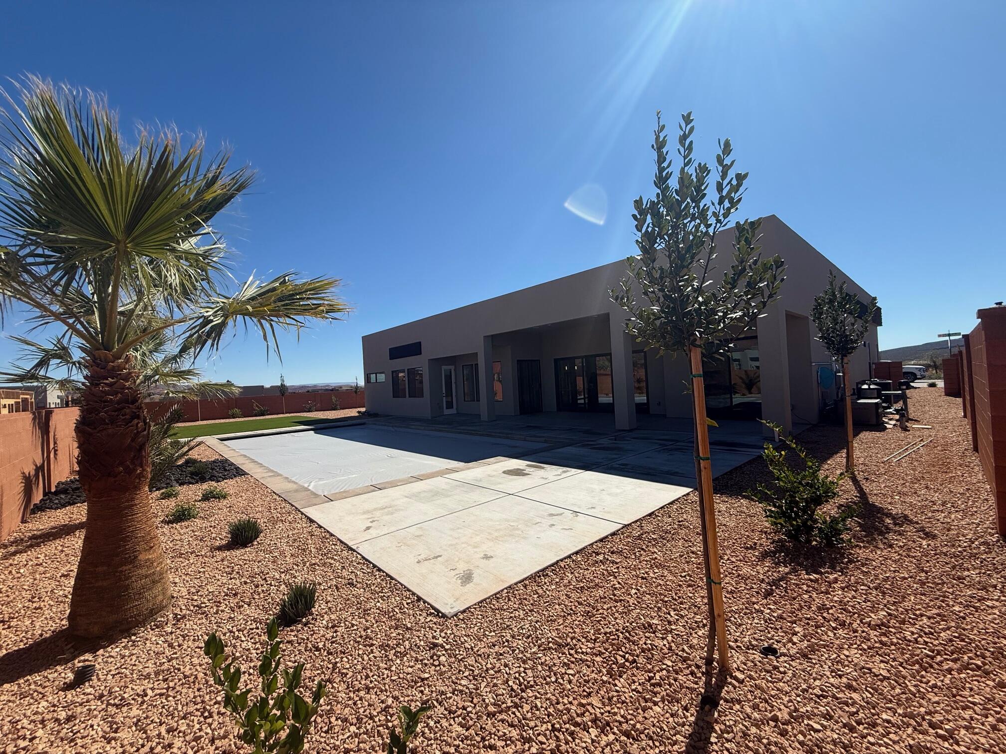 ONYX VALLEY - Residential