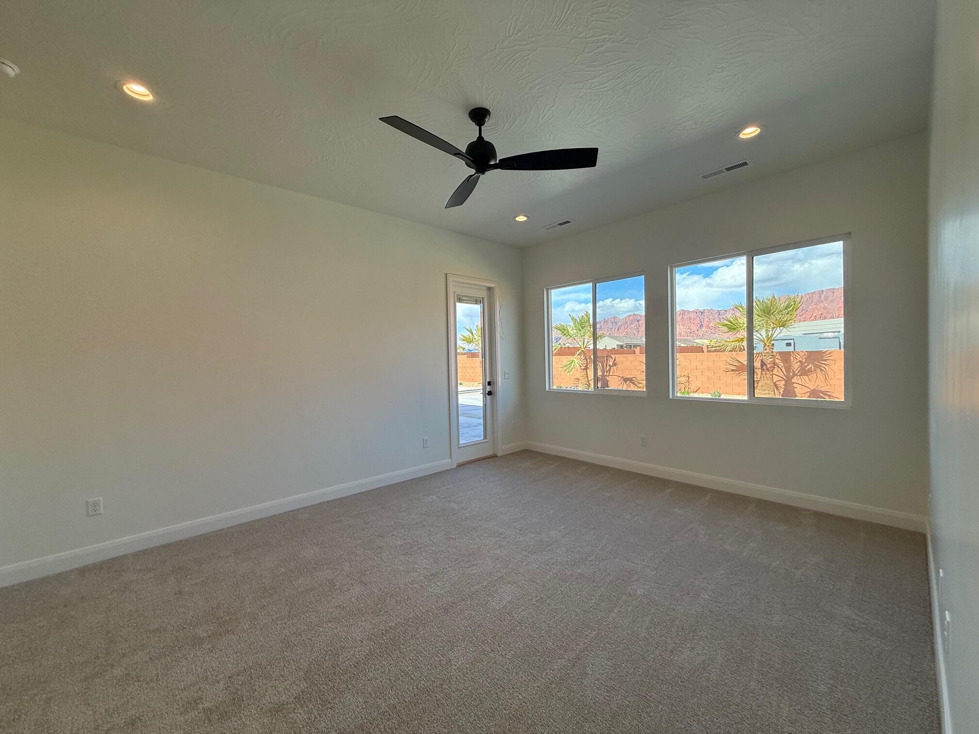 ONYX VALLEY - Residential