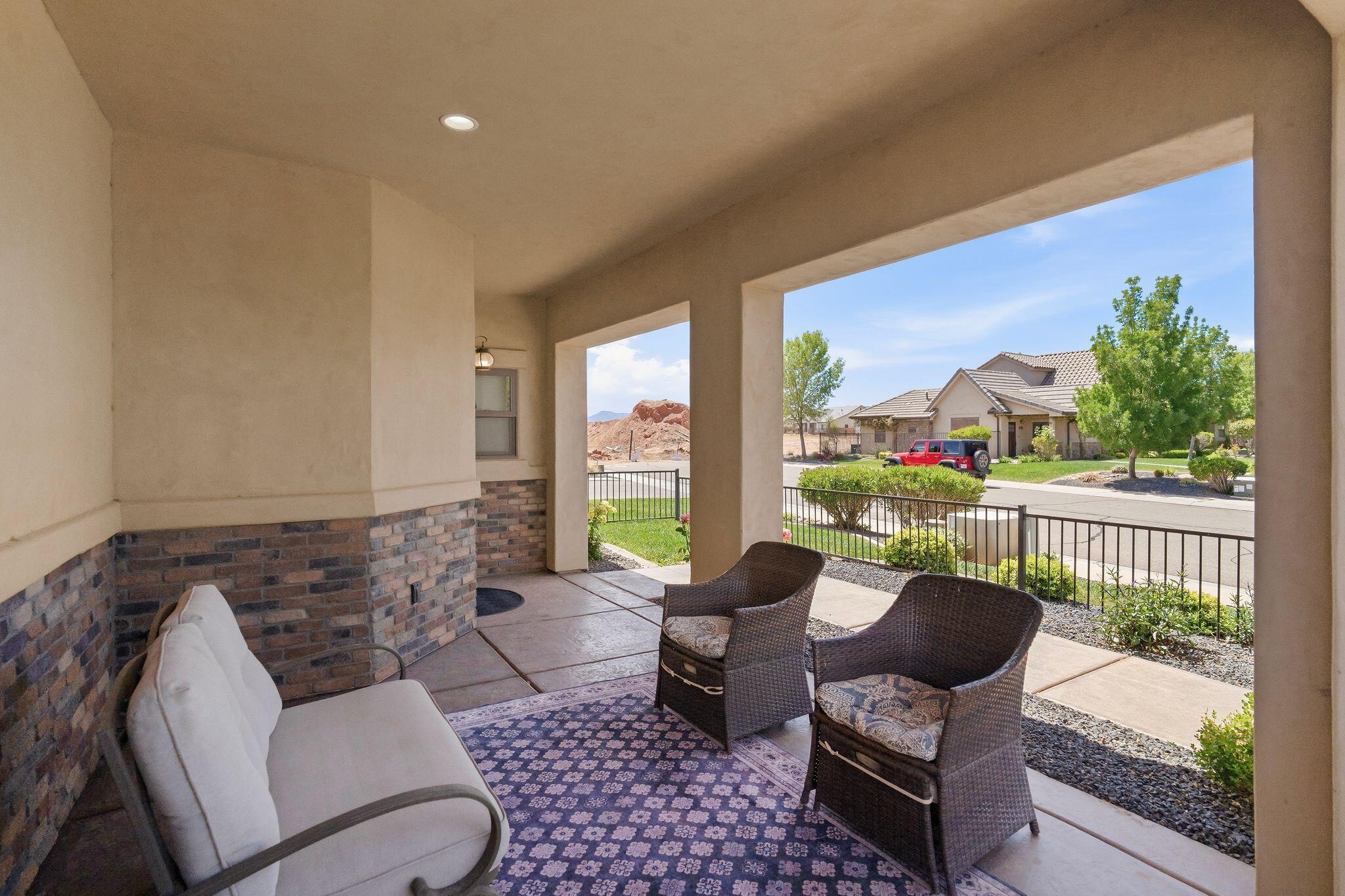 MEADOWS AT STUCKI FARMS - Residential