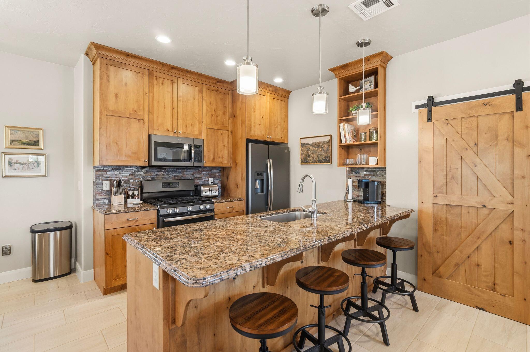 MEADOWS AT STUCKI FARMS - Residential