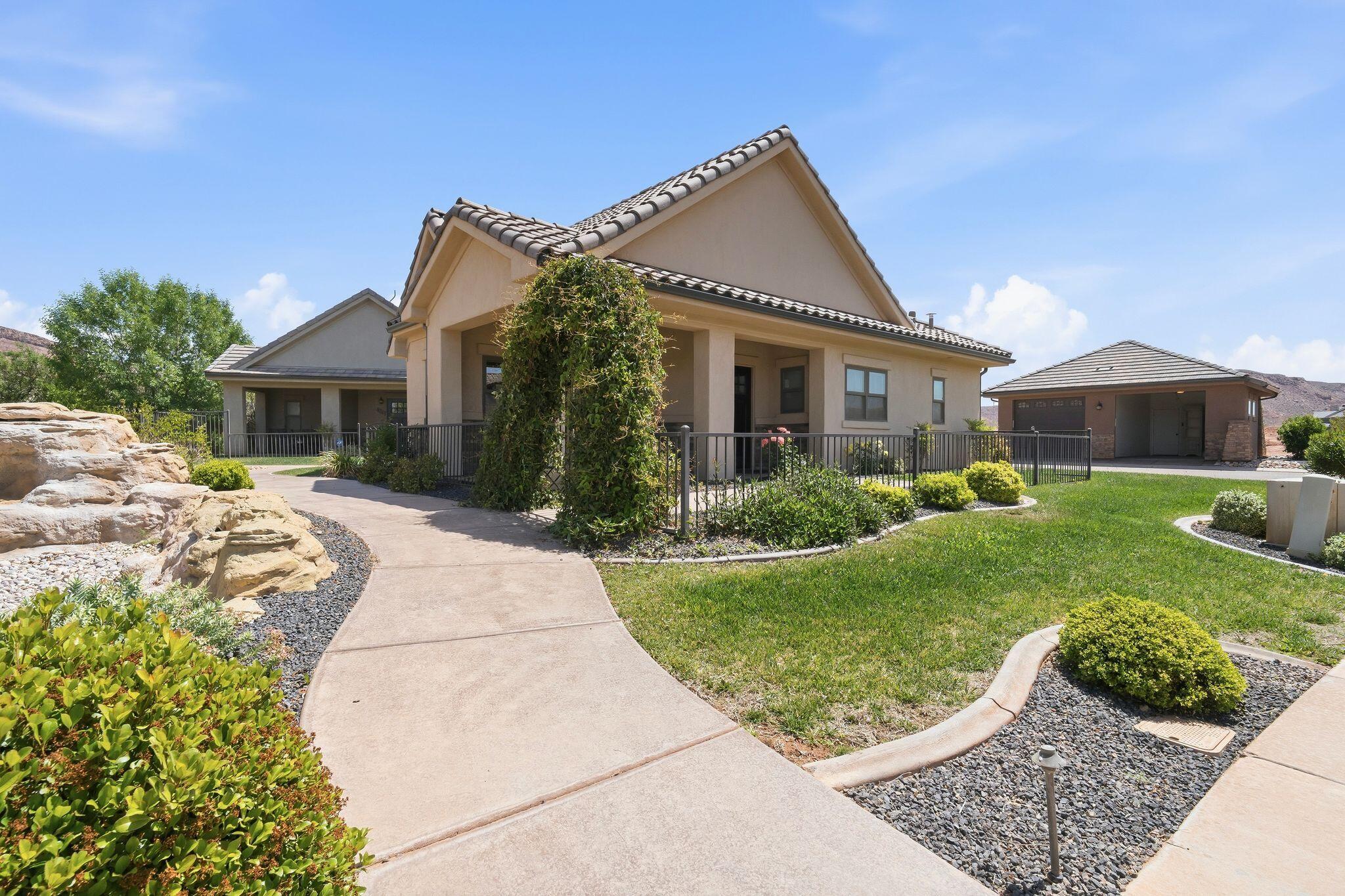 MEADOWS AT STUCKI FARMS - Residential