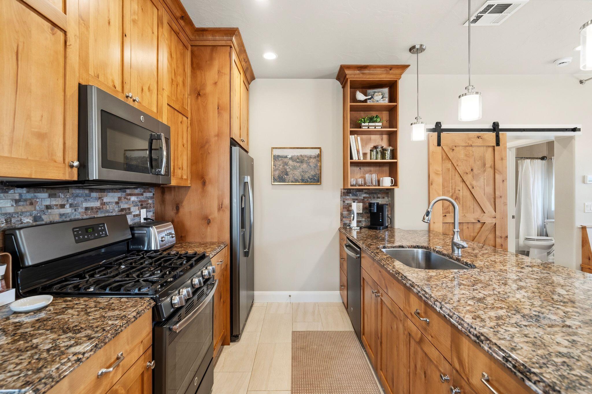 MEADOWS AT STUCKI FARMS - Residential