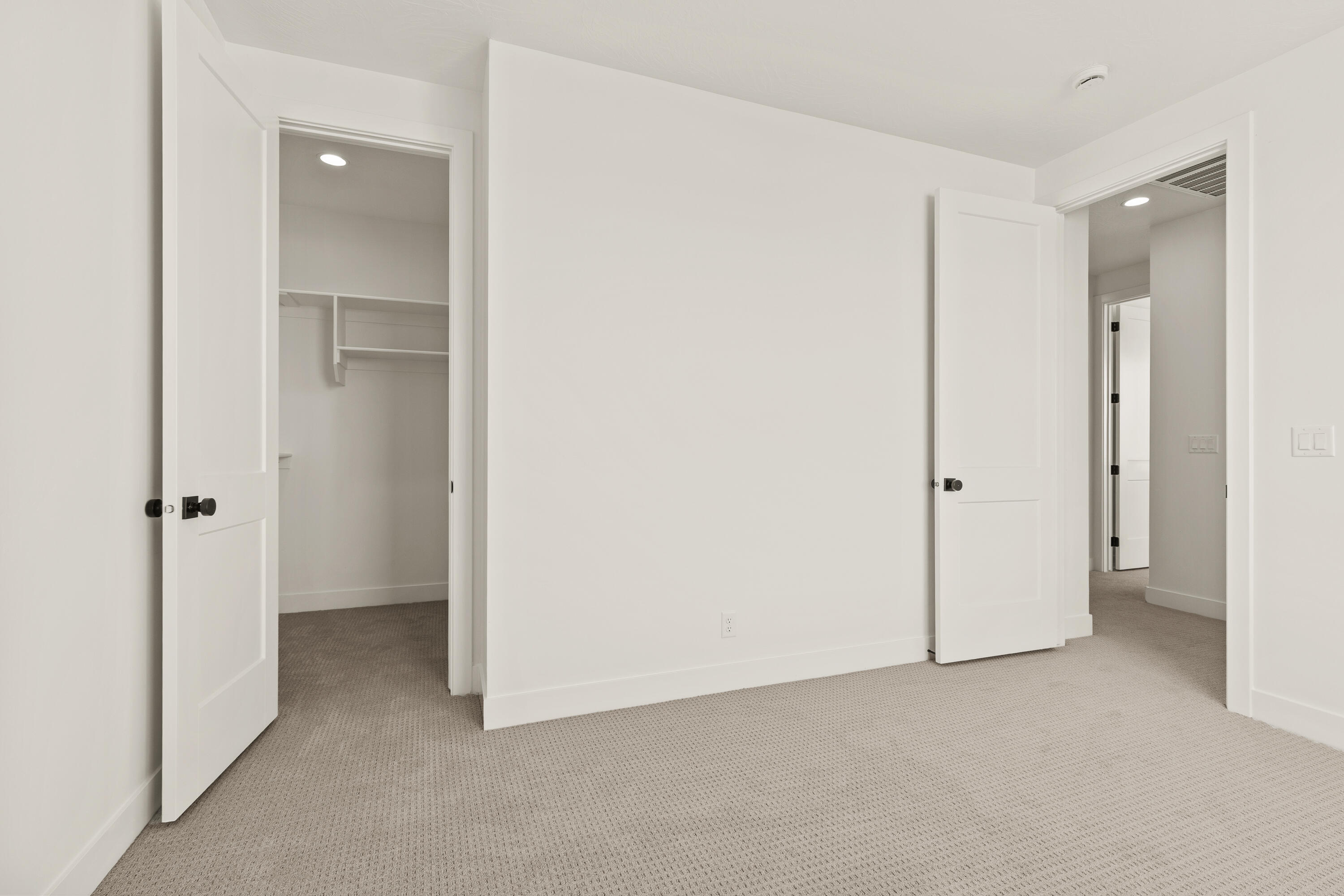 DESERT HORIZON - Residential