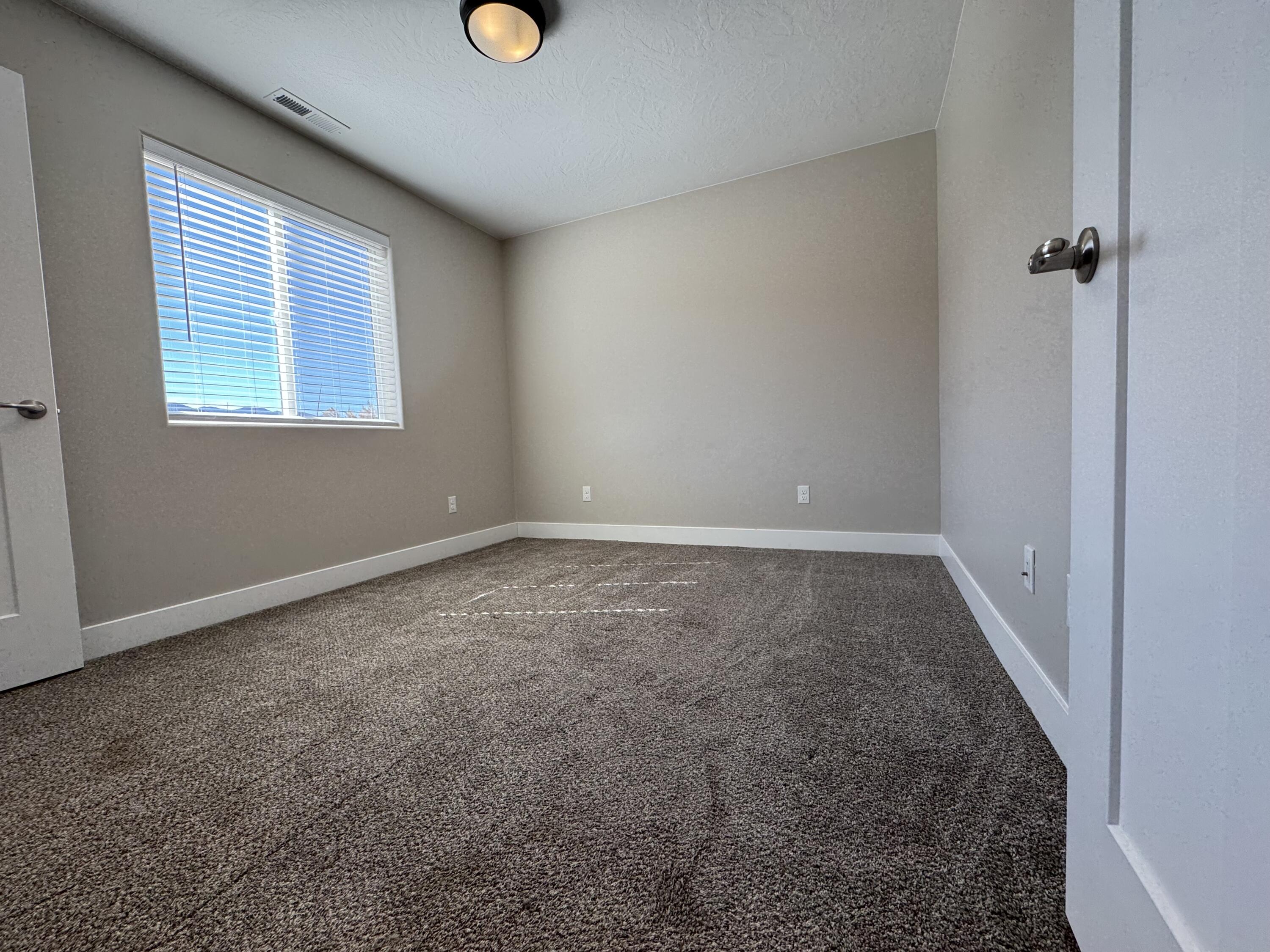 EAGLE ROCK - Residential