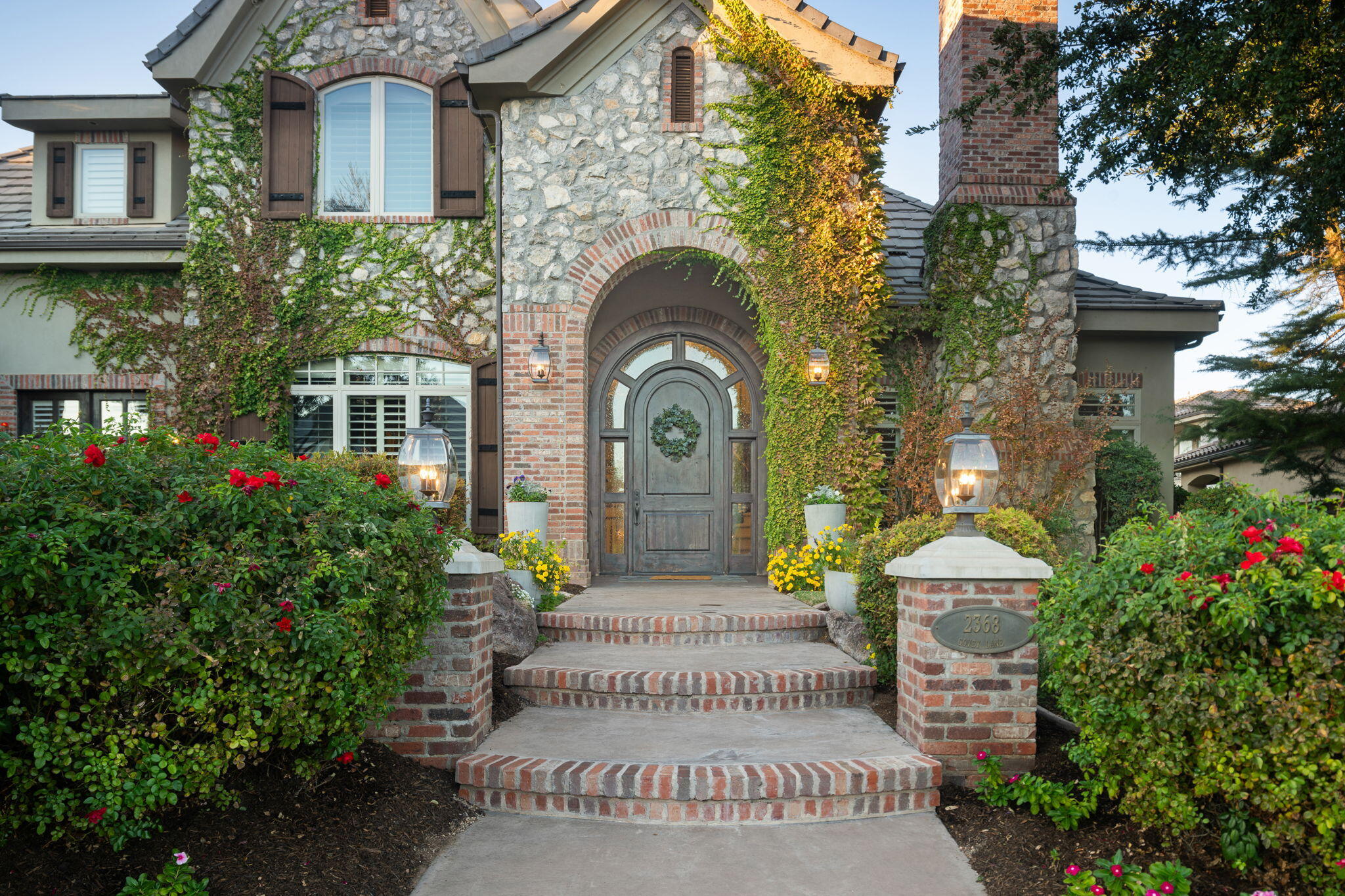 ARROWHEAD ESTATES - Residential