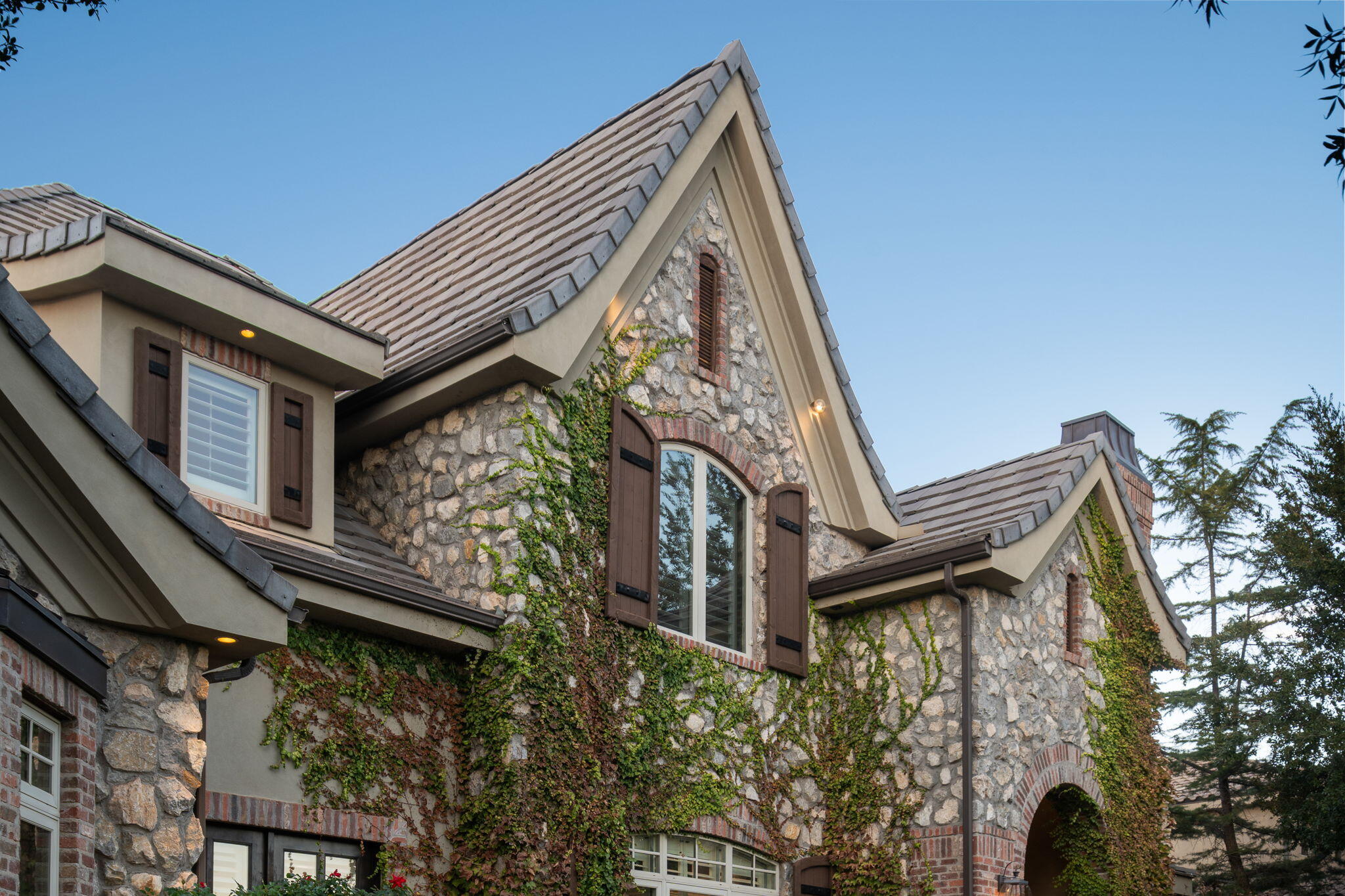 ARROWHEAD ESTATES - Residential