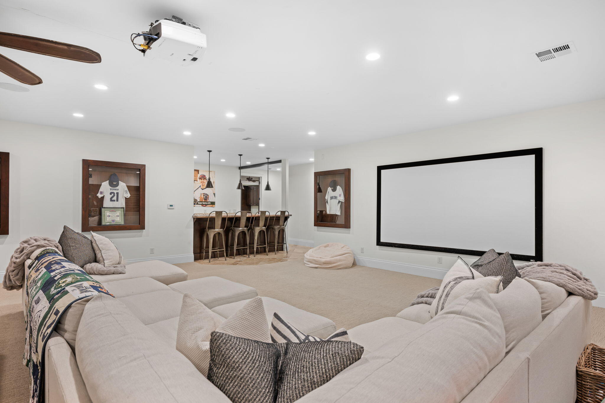 ARROWHEAD ESTATES - Residential