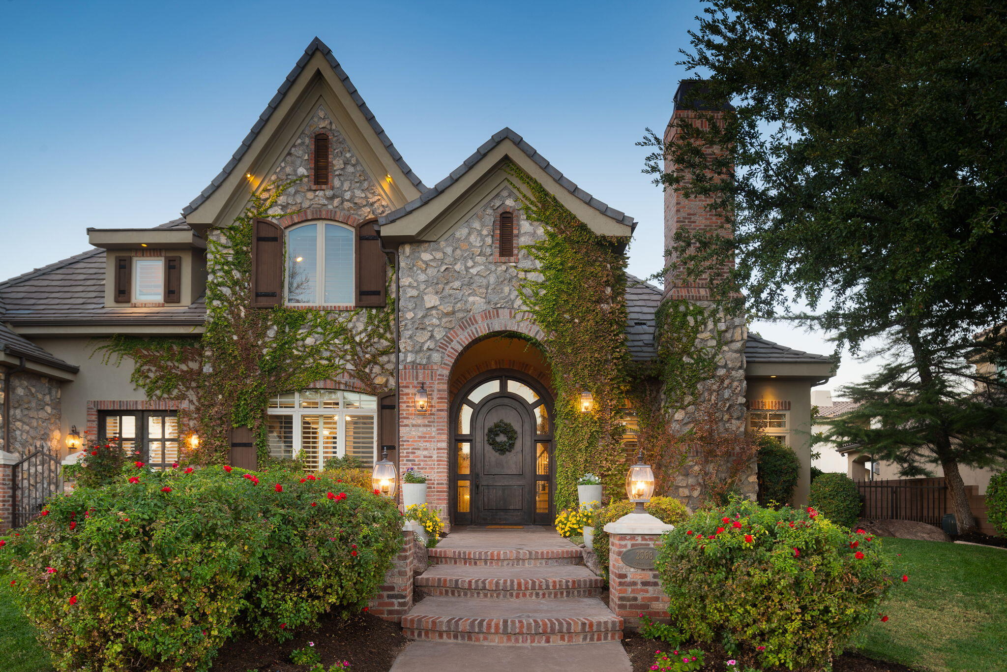 ARROWHEAD ESTATES - Residential