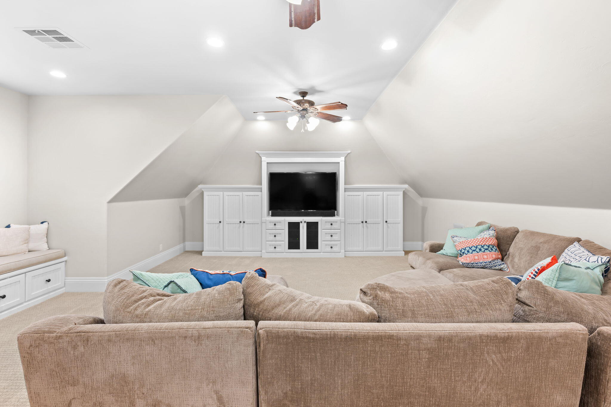 ARROWHEAD ESTATES - Residential