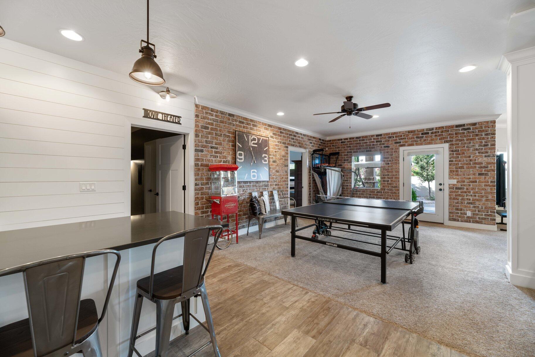 STONE CLIFF - Residential