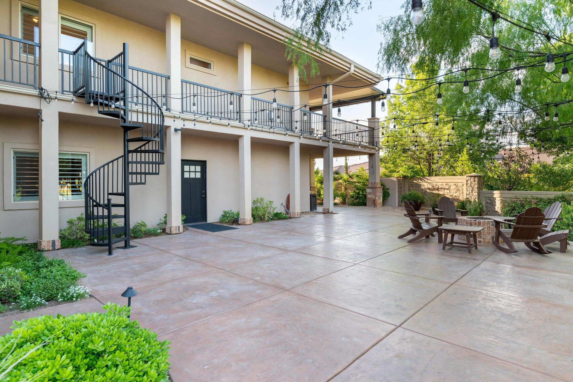 STONE CLIFF - Residential