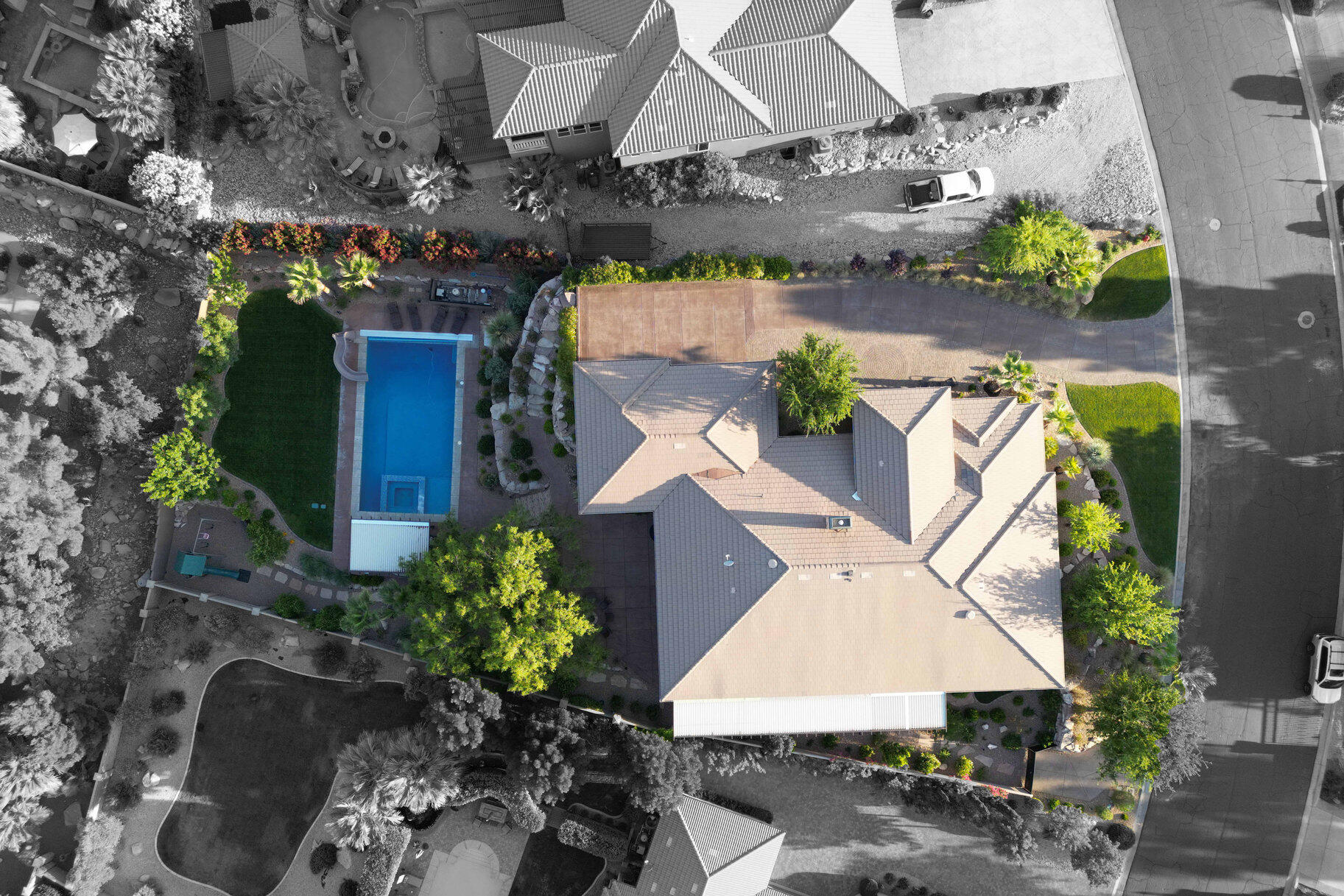 STONE CLIFF - Residential