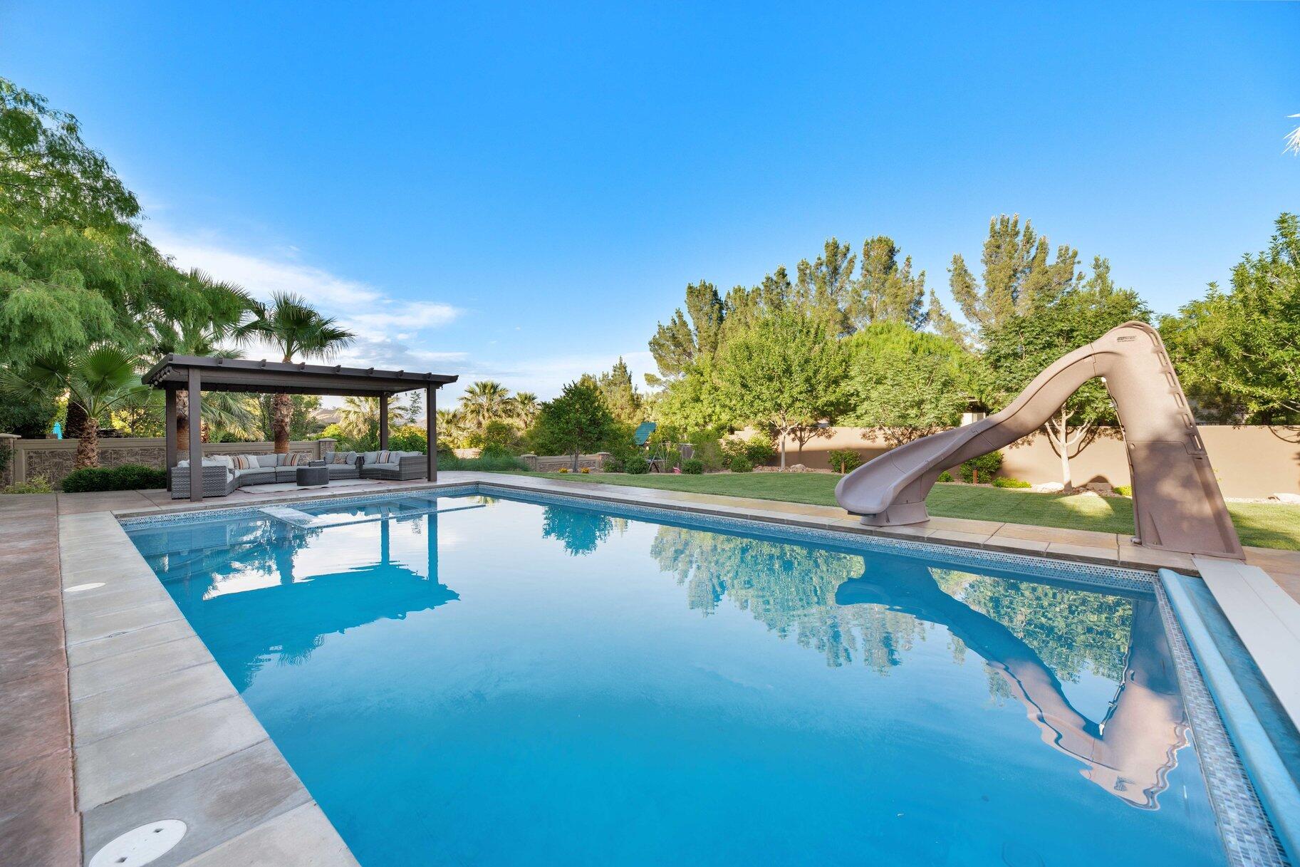 STONE CLIFF - Residential