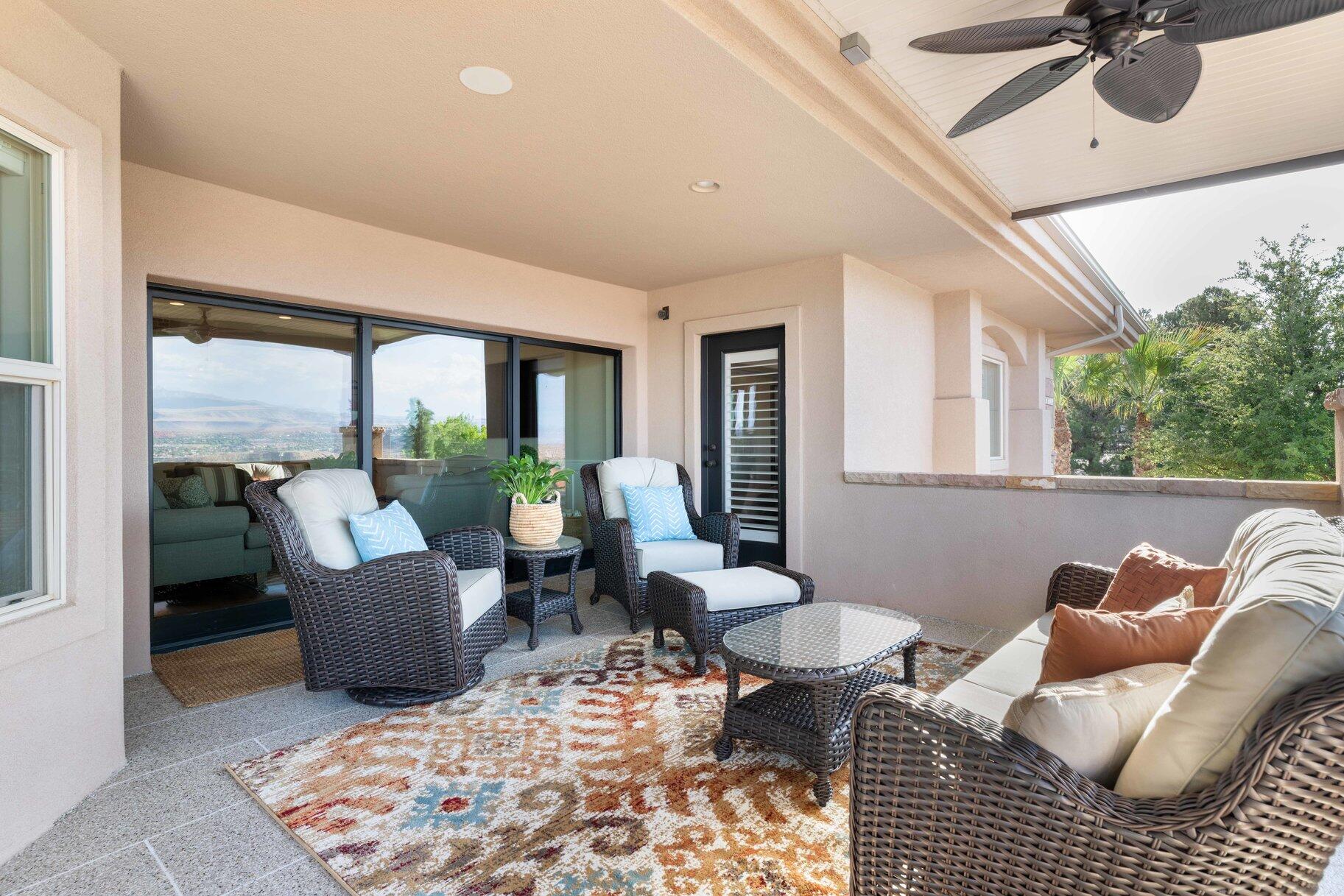 STONE CLIFF - Residential