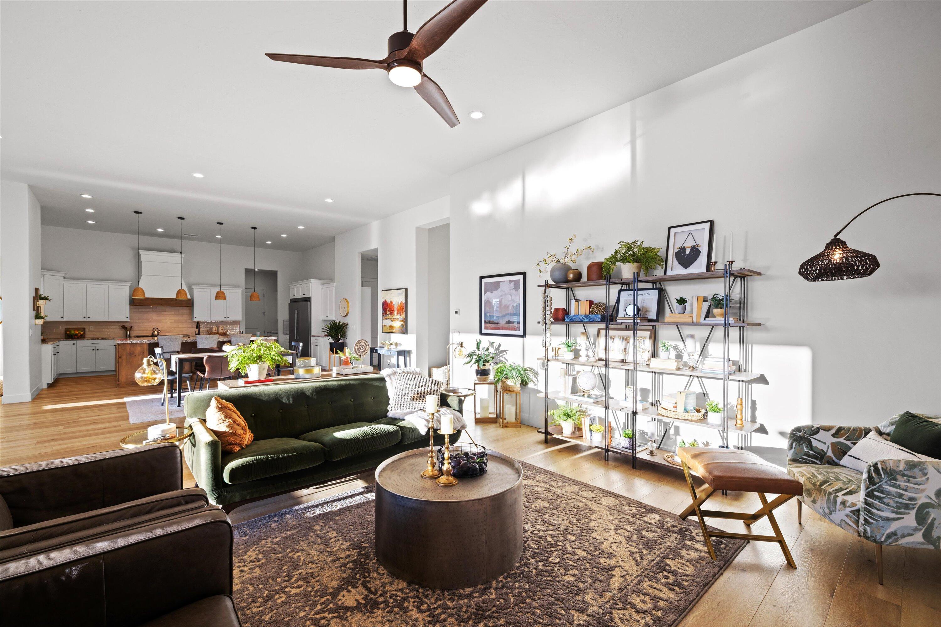 LEDGES OF ST GEORGE - Residential