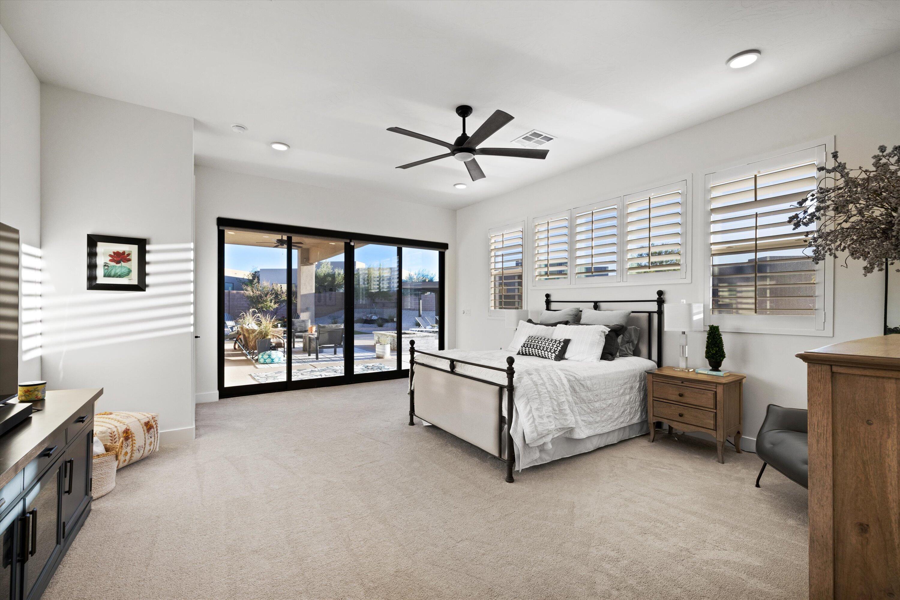 LEDGES OF ST GEORGE - Residential