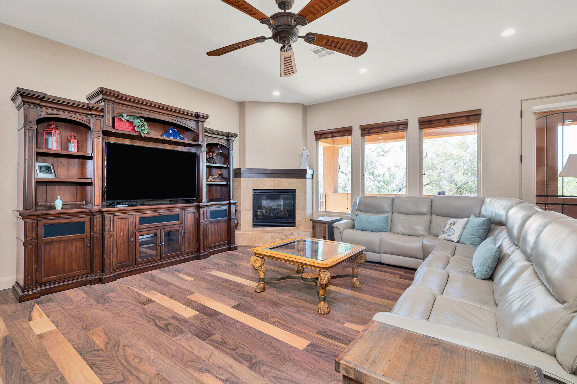 TENAYA ESTATES - Residential