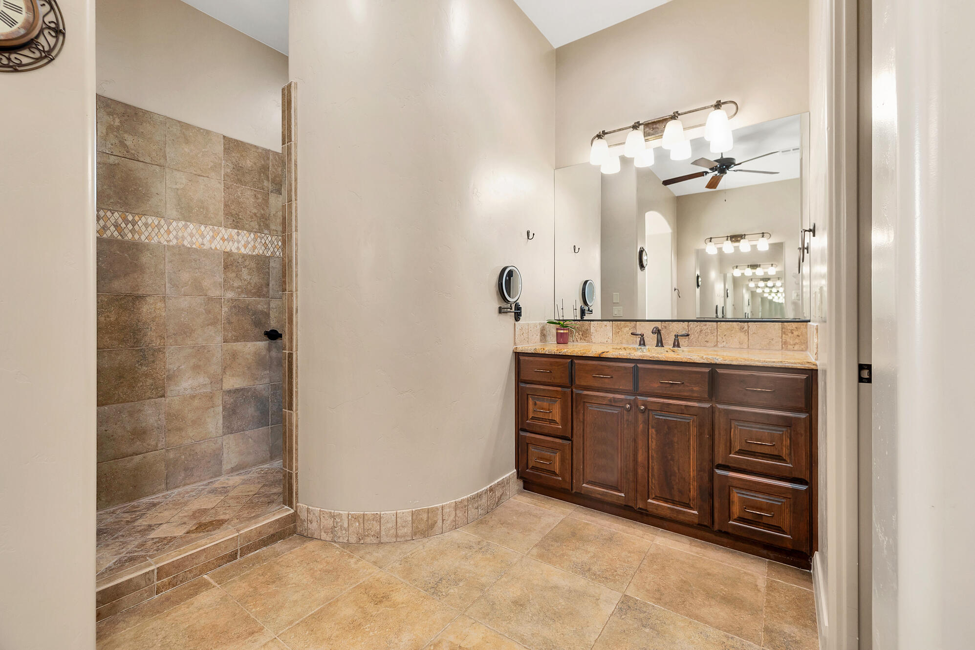 TENAYA ESTATES - Residential