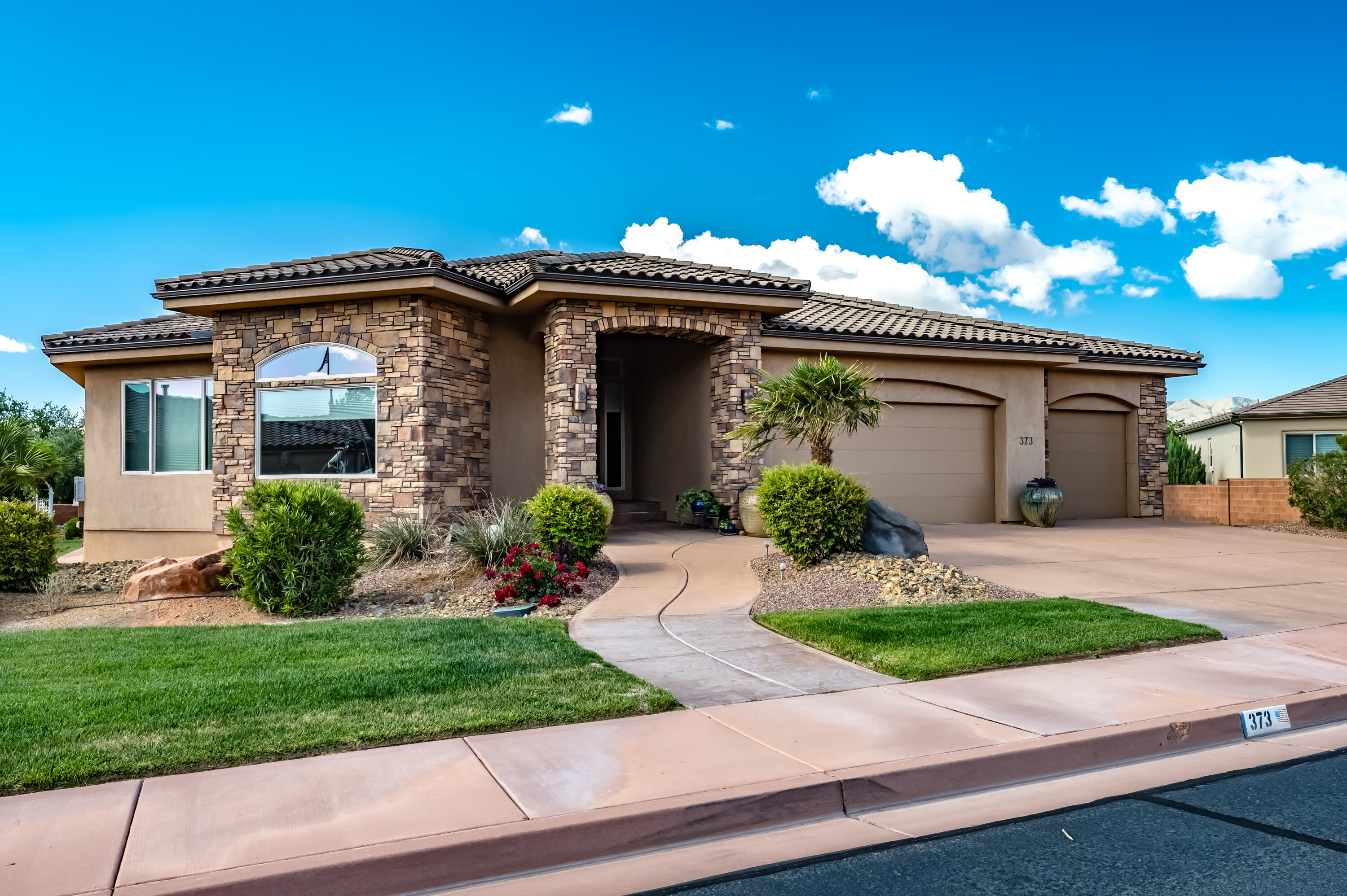 TENAYA ESTATES - Residential