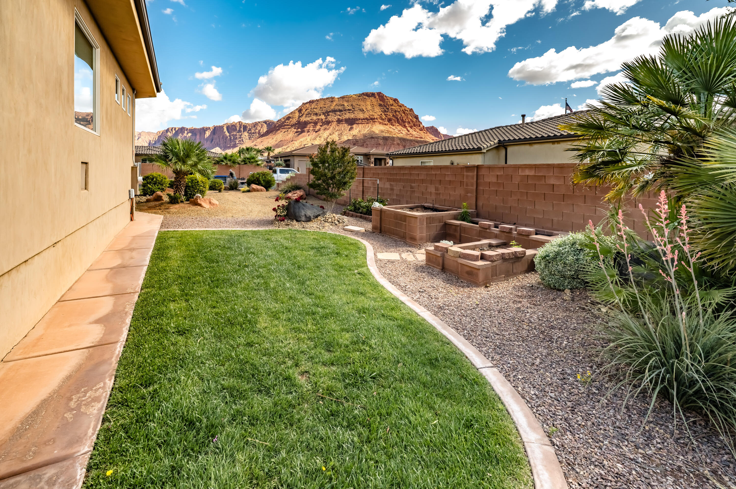 TENAYA ESTATES - Residential