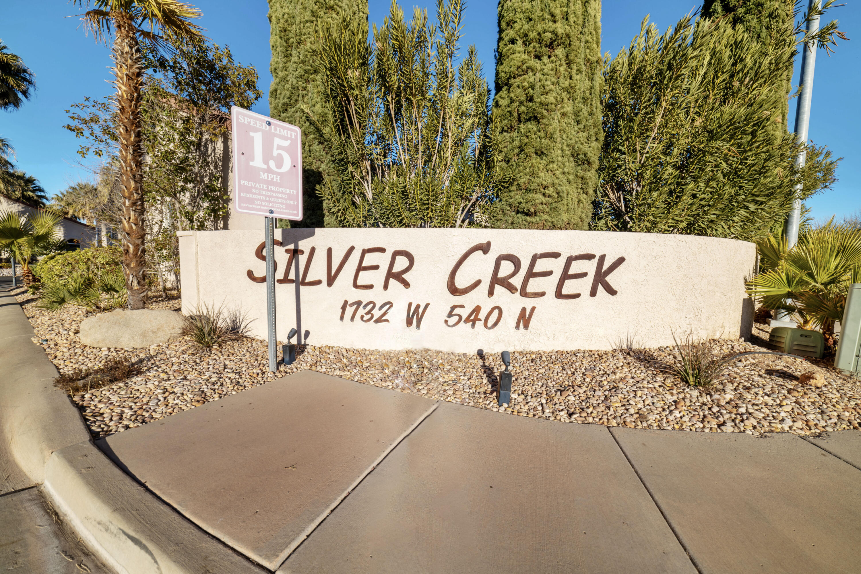 SILVERCREEK TOWNHOMES - Residential