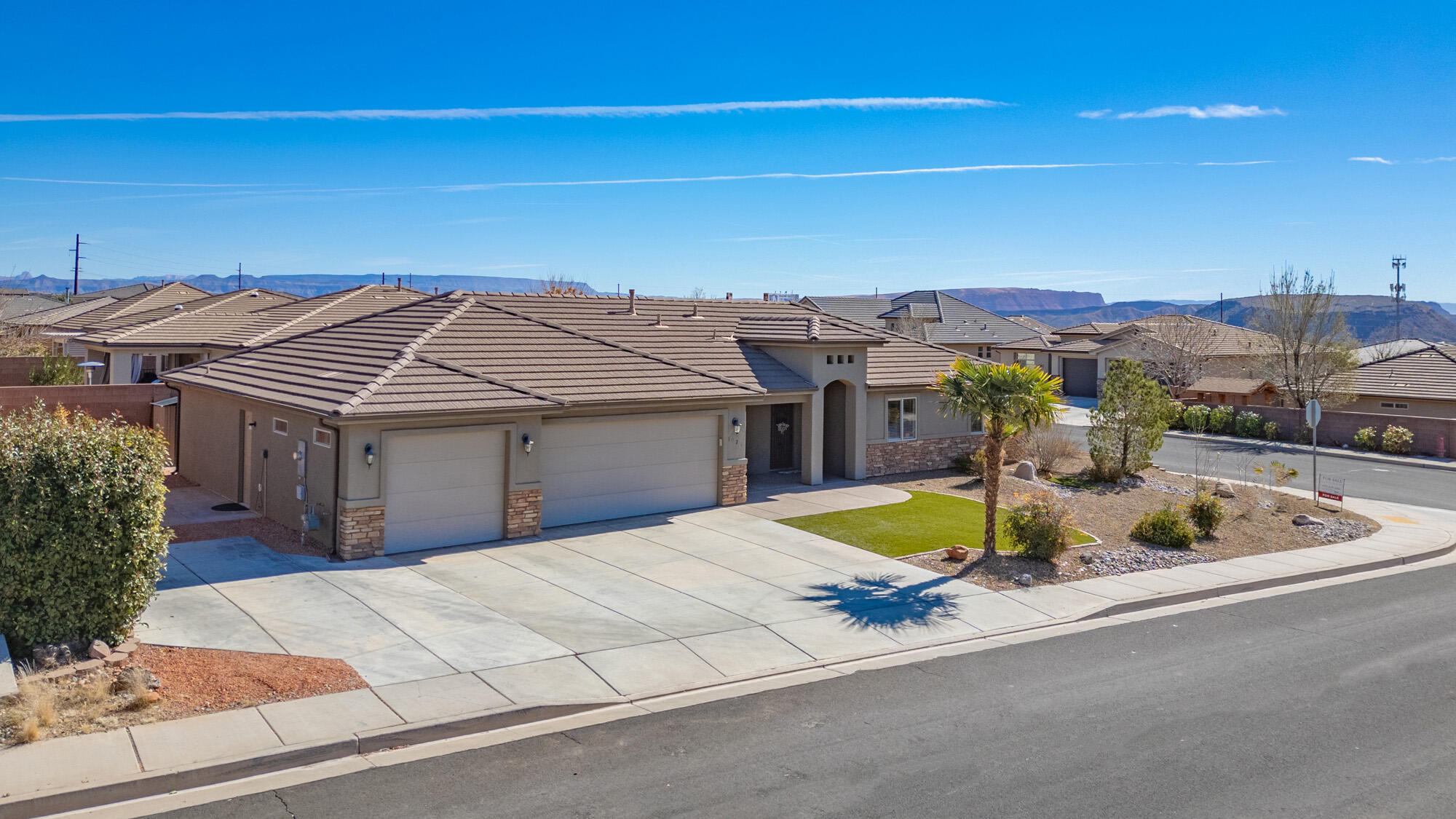 NEW WARM SPRINGS - Residential