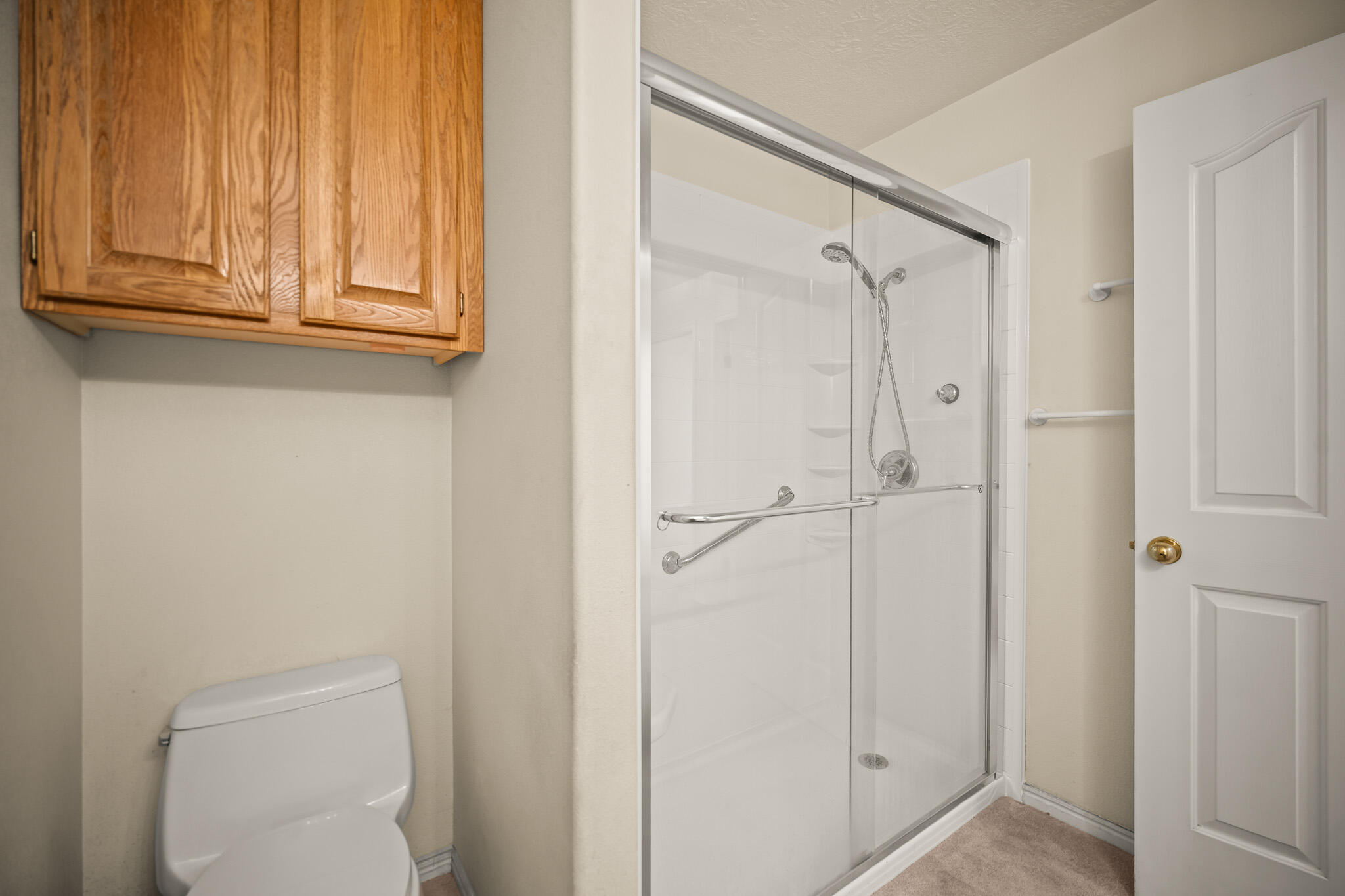 LAVA POINTE EAST - Residential