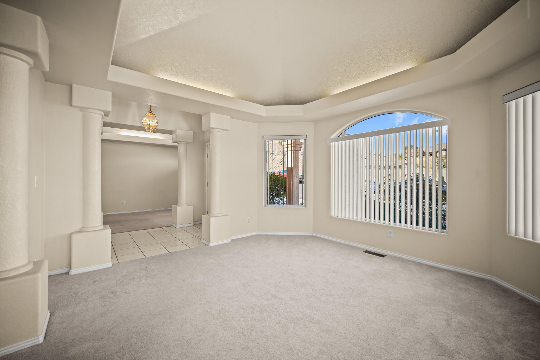 LAVA POINTE EAST - Residential